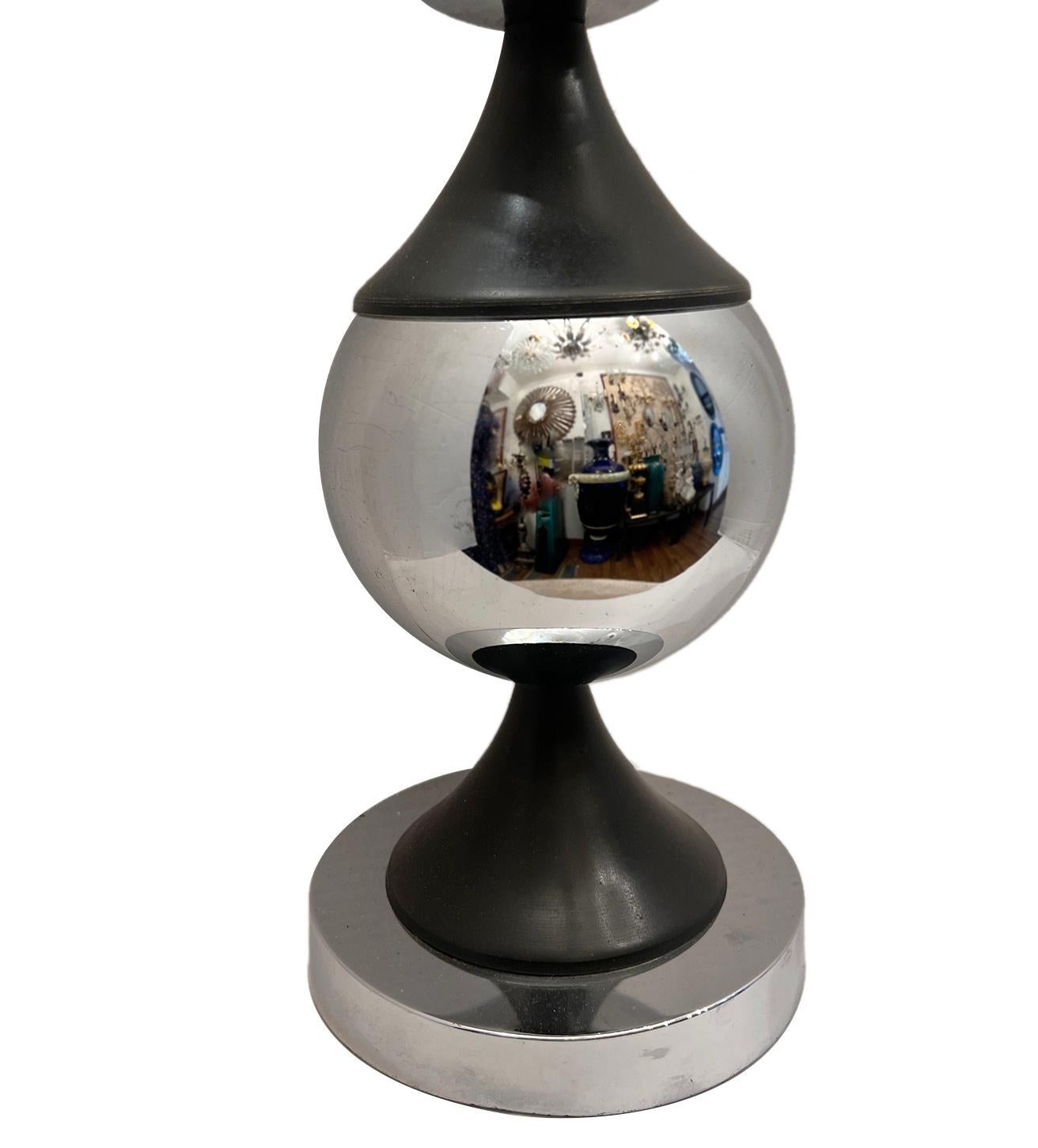 Midcenutry Italian Lamp In Good Condition For Sale In New York, NY