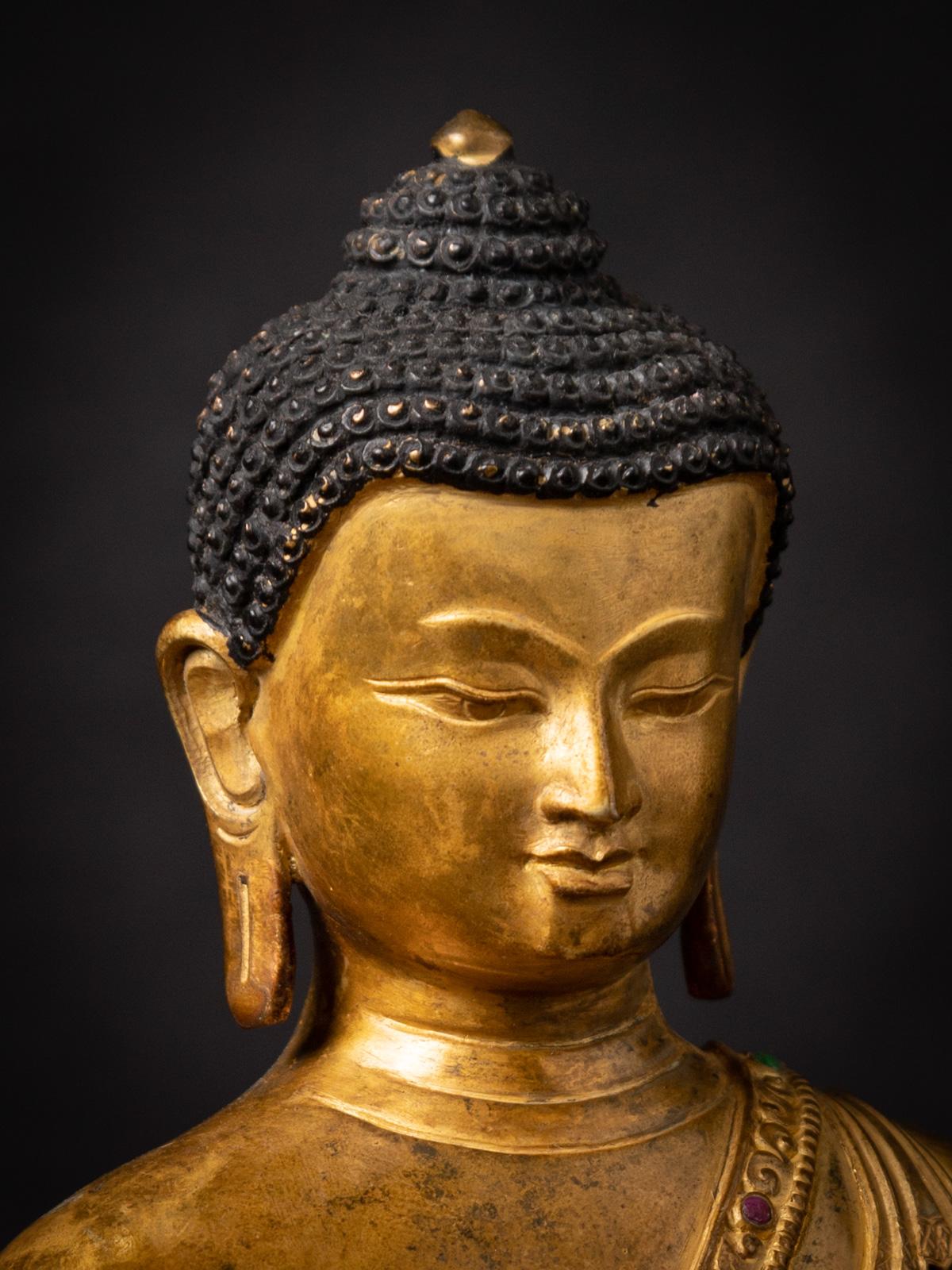 Middle 20th century high quality old bronze Nepali Buddha statue 5