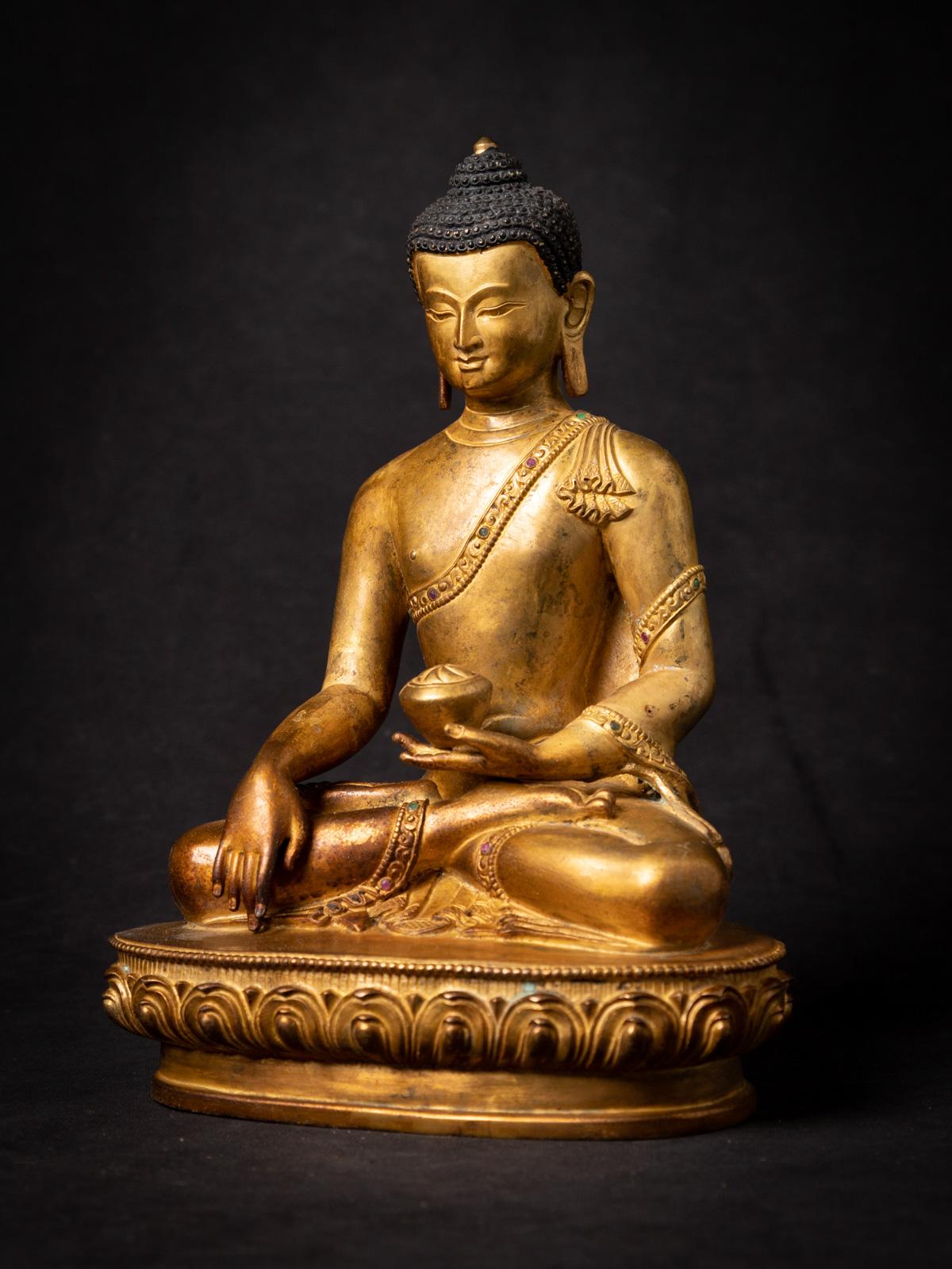 Middle 20th century high quality old bronze Nepali Buddha statue 13