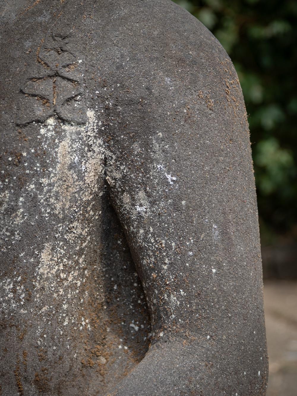 Middle 20th century large old lavastone Buddha statue in Dharmachakra mudra For Sale 2