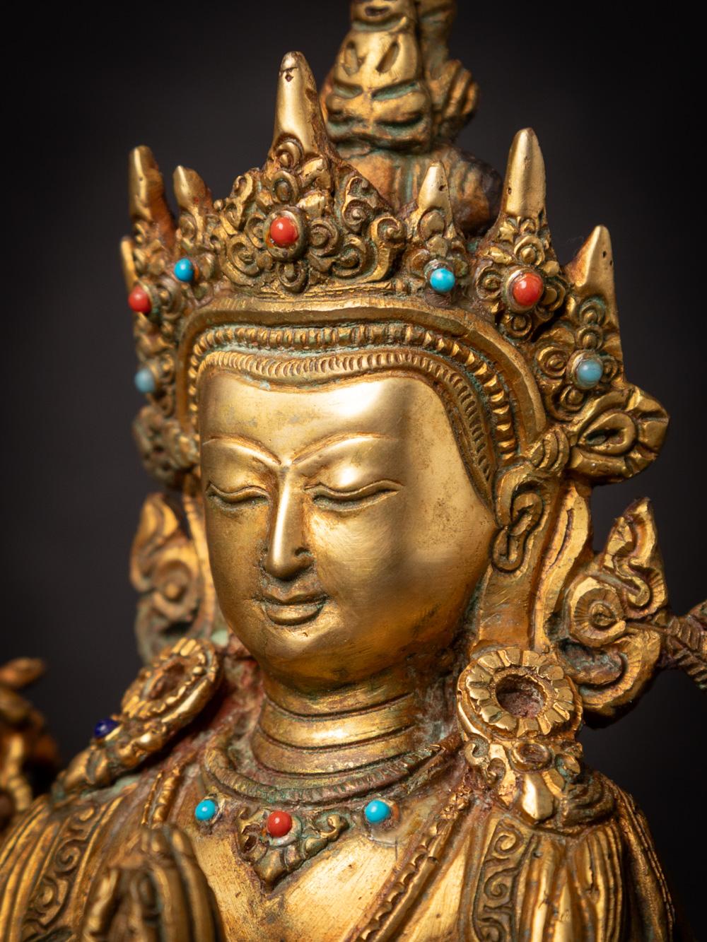 Middle 20th century Old bronze Chenrezig statue from Nepal in Namaskara Mudra 9