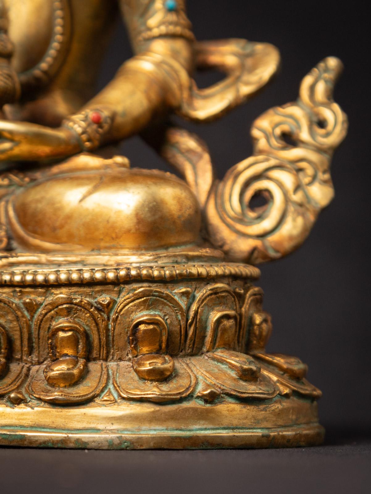 Middle 20th century Old bronze Nepali Aparmita Buddha from Nepal 11