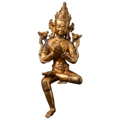 Milieu du 20e siècle Statue de bodhisattva en bronze du Népal