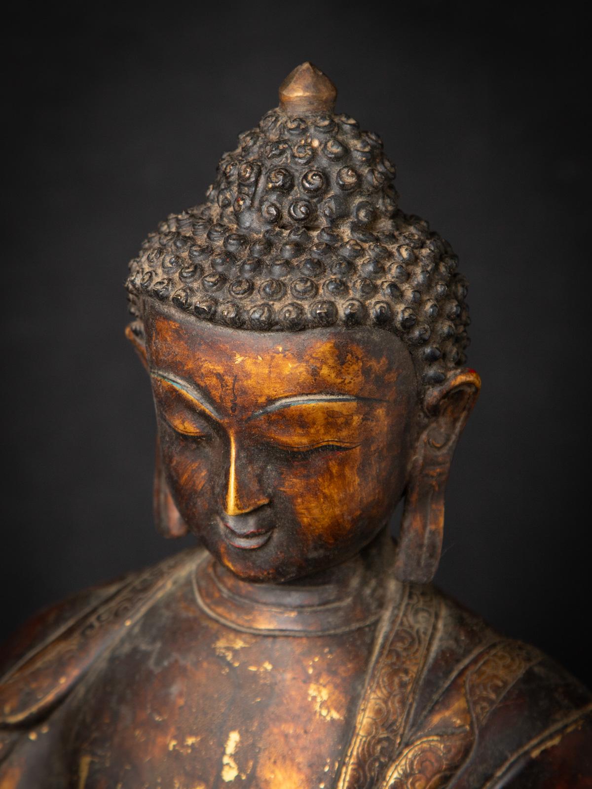 Milieu du 20e siècle Ancien bronze Népalais Bouddha Shakyamuni - OriginalBuddhas en vente 11