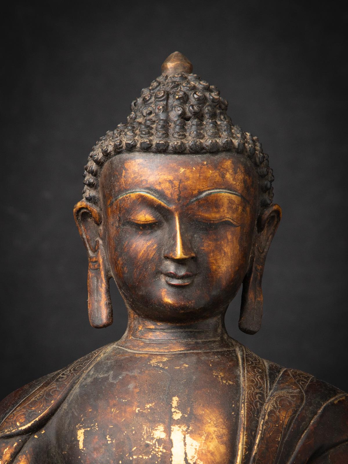 Bronze Milieu du 20e siècle Ancien bronze Népalais Bouddha Shakyamuni - OriginalBuddhas en vente
