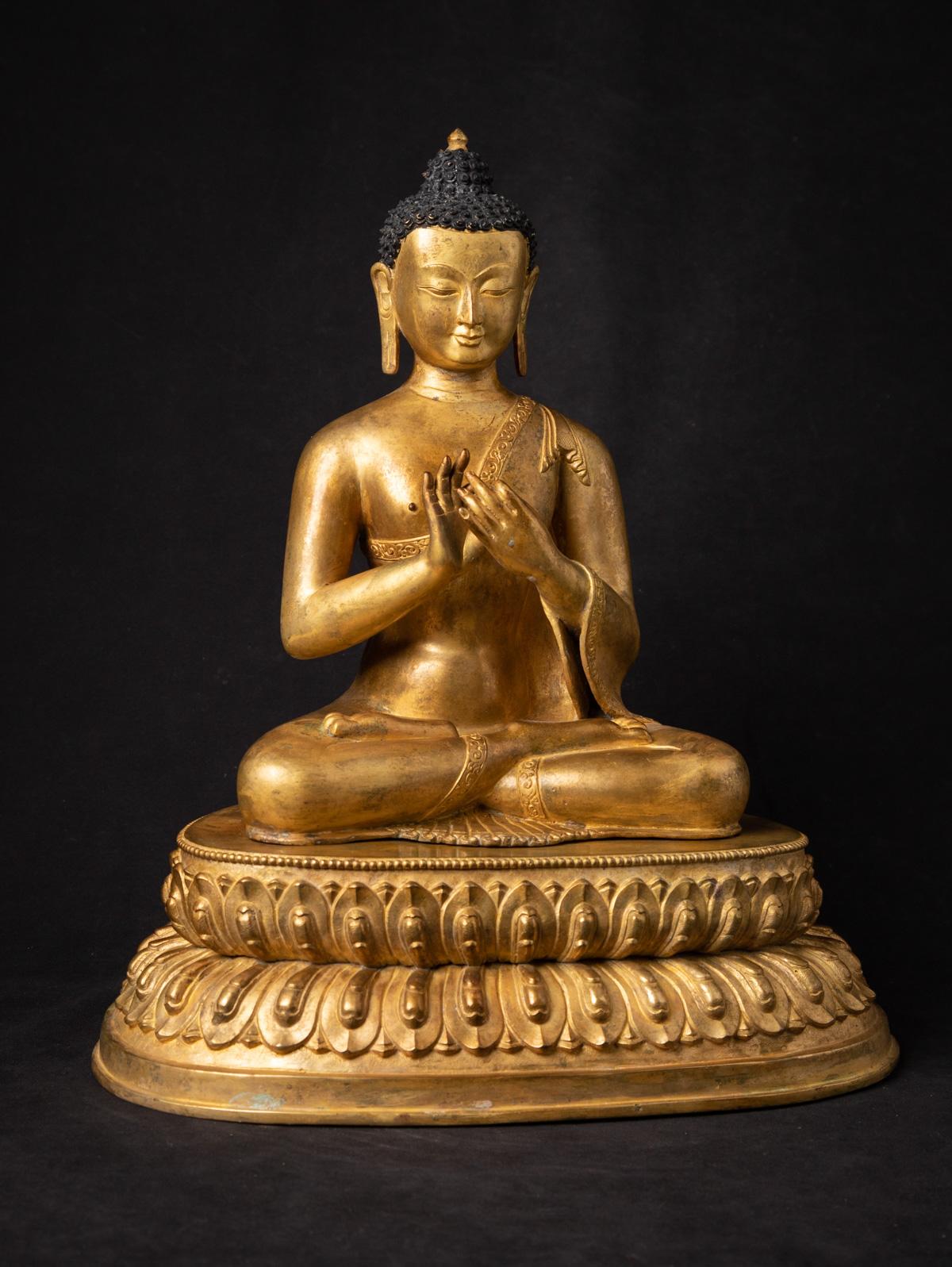 Milieu du 20e siècle Statue de Bouddha népalais en bronze ancien du Népal Bon état - En vente à DEVENTER, NL