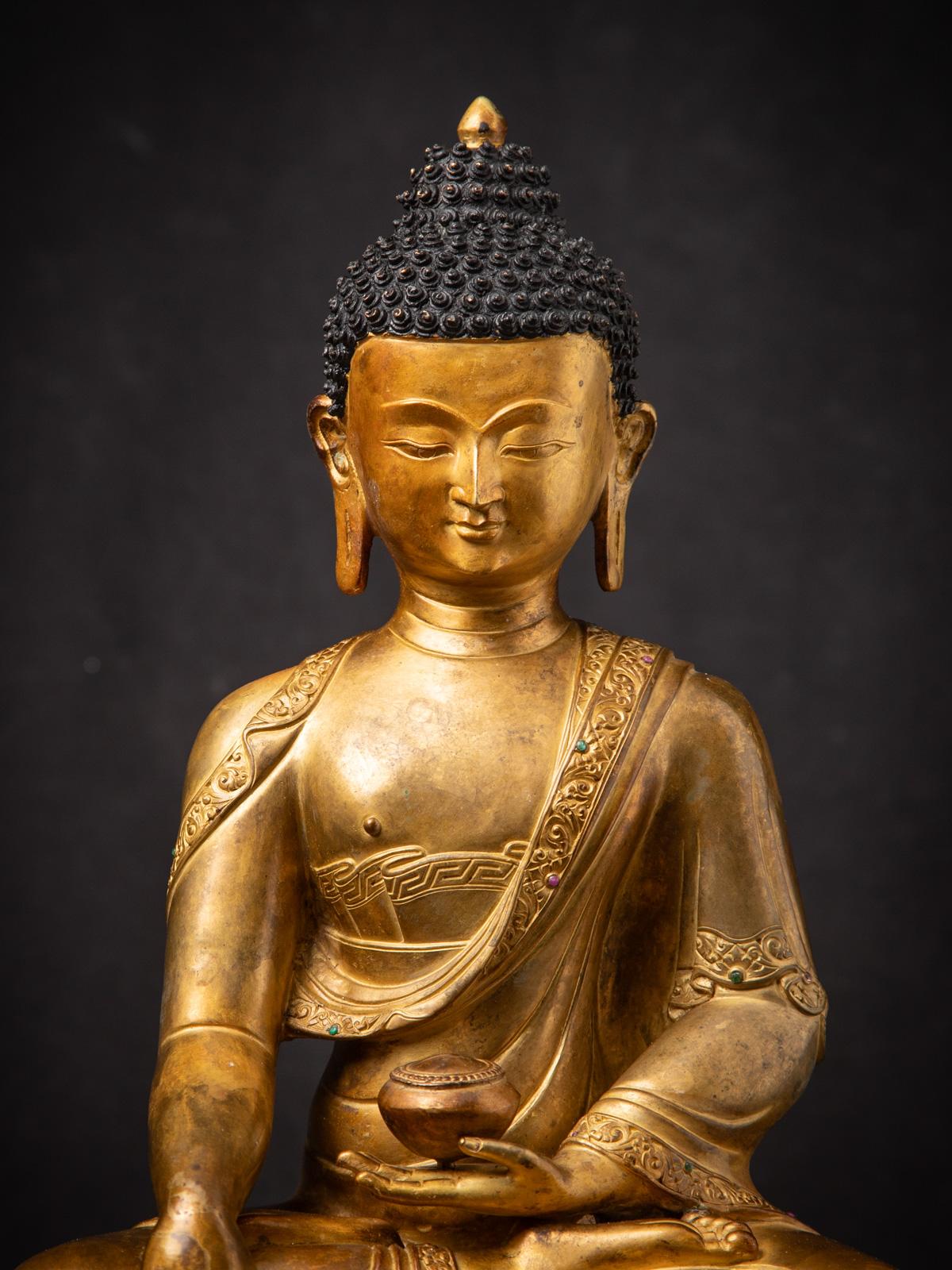 Alte Nepal-Buddha-Statue aus Bronze aus Nepal aus dem mittleren 20. Jahrhundert im Zustand „Gut“ im Angebot in DEVENTER, NL