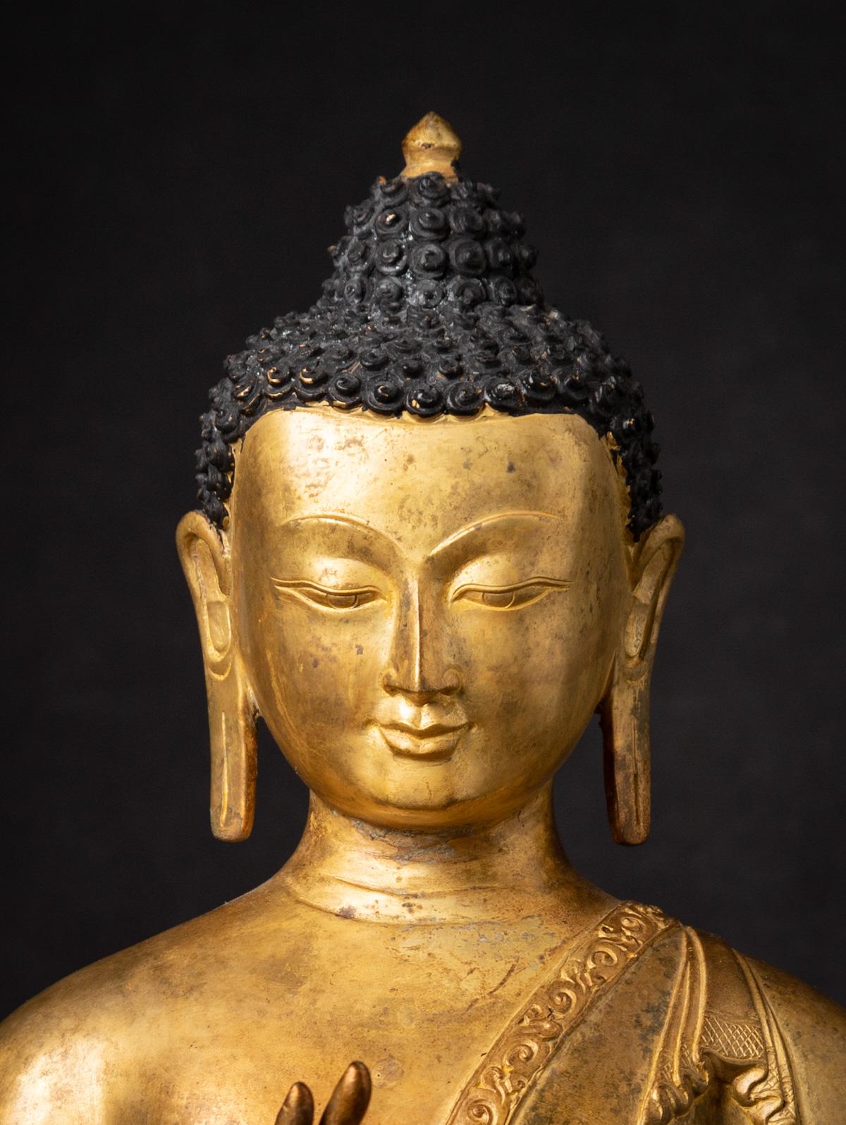 Bronze Milieu du 20e siècle Statue de Bouddha népalais en bronze ancien du Népal en vente