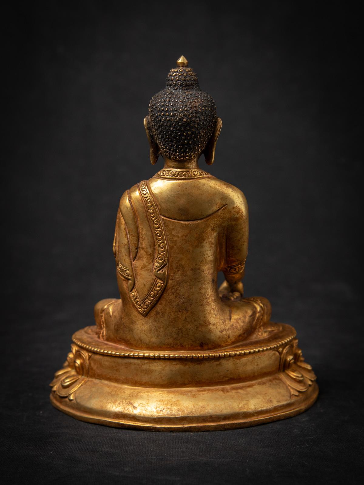Alte Nepal-Buddha-Statue aus Bronze aus Nepal aus dem mittleren 20. Jahrhundert im Angebot 5