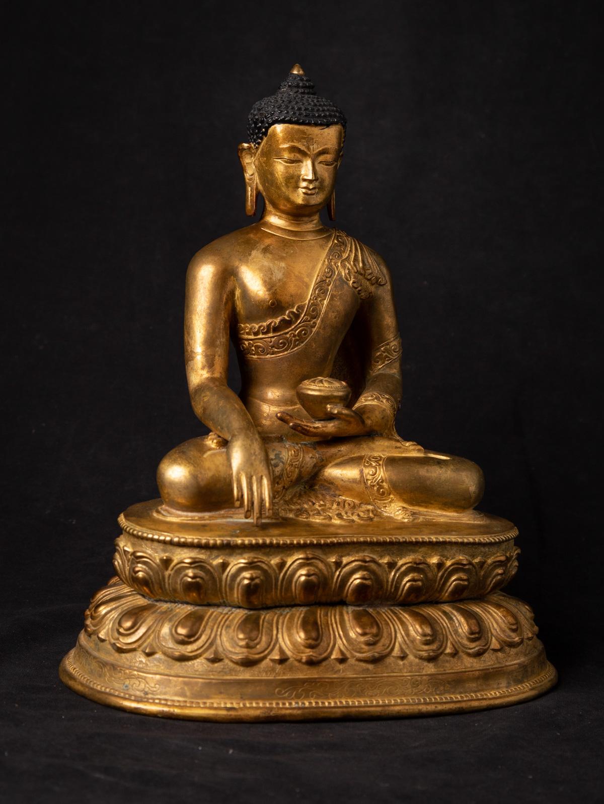 Middle 20th Century Old Bronze Nepali Buddha Statue in Bhumisparsha Mudra 12