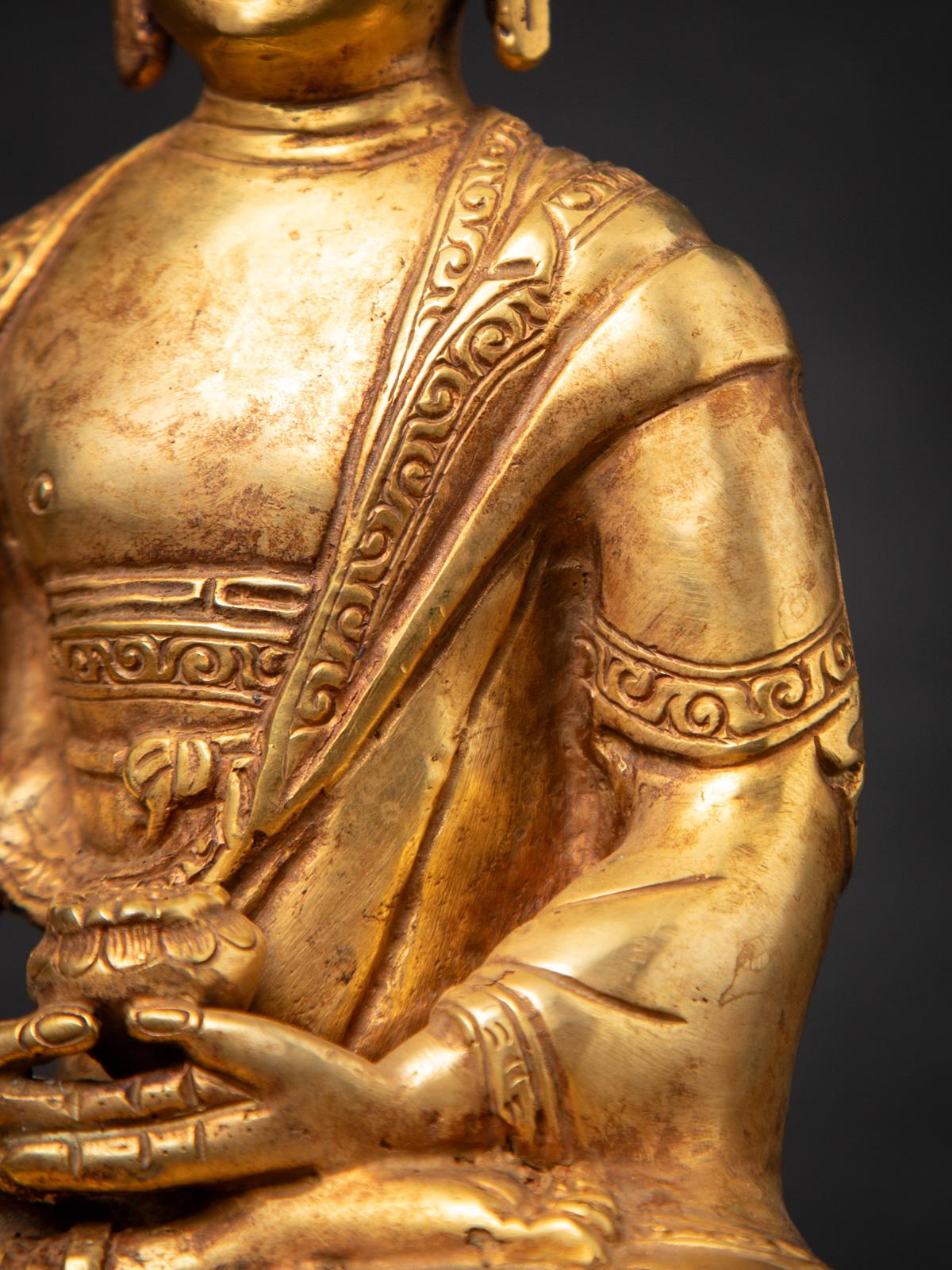 Middle 20th century Old bronze Nepali Buddha statue in Dhyana mudra 10