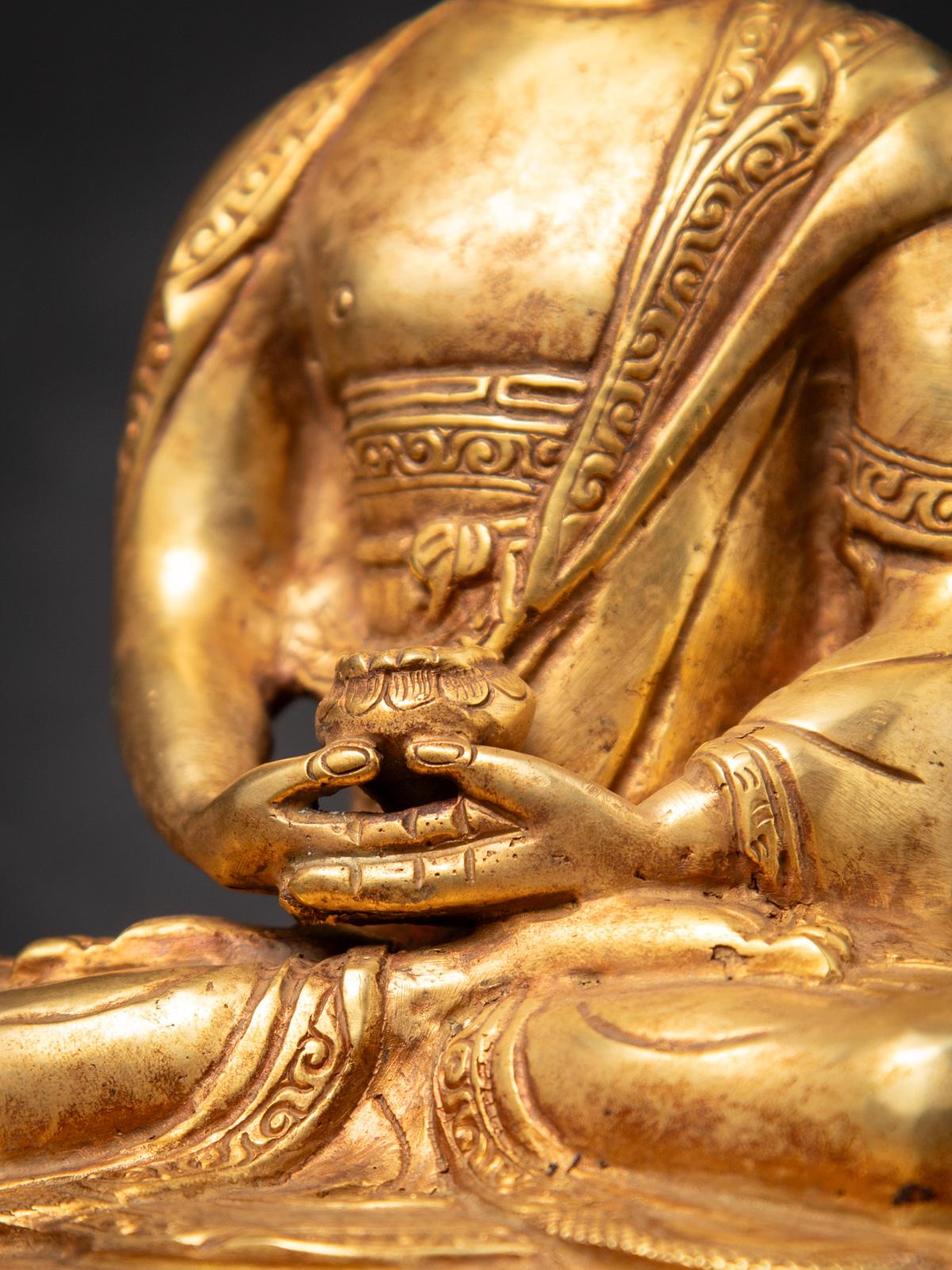 Middle 20th century Old bronze Nepali Buddha statue in Dhyana mudra 11