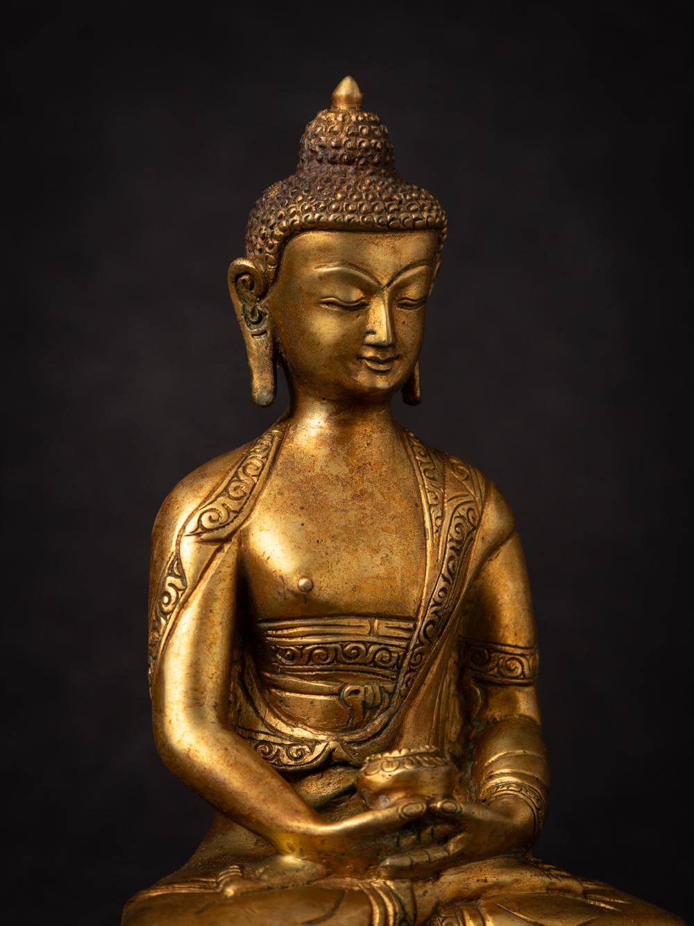 buddha statue old