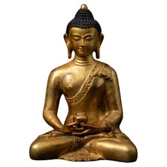 Middle 20th century Old bronze Nepali Buddha statue in Dhyana mudra Middle 20th century Old bronze Nepali Buddha statue in Dhyana mudra
