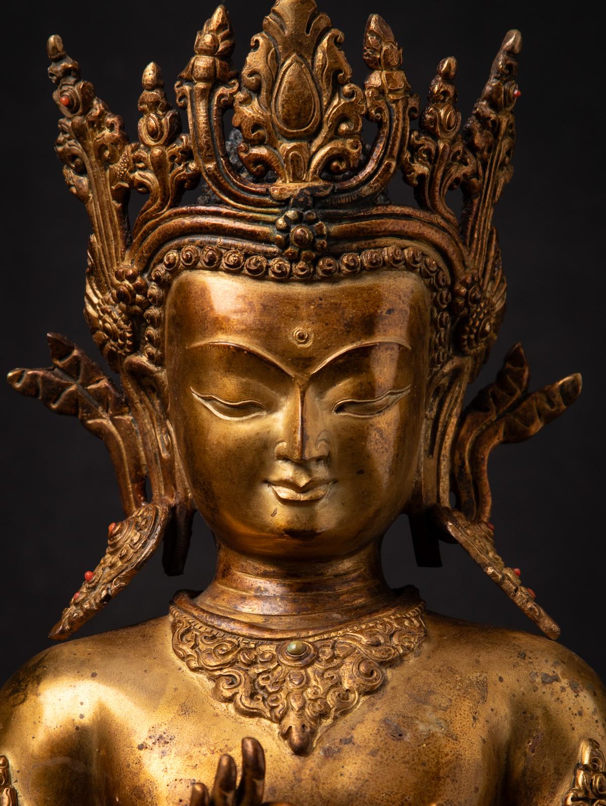 Statua di Buddha nepalese in bronzo del XX secolo - OriginalBuddhas in vendita 5