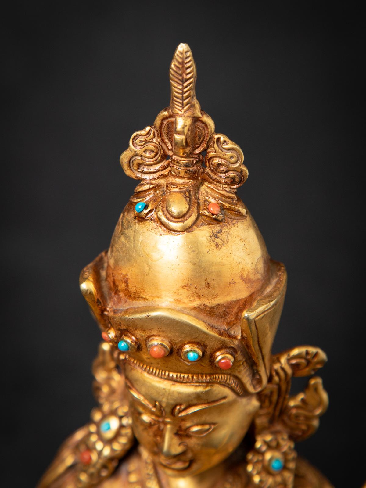 Statue de Bouddha népalais en bronze du milieu du 20e siècle - OriginalBuddhas en vente 8