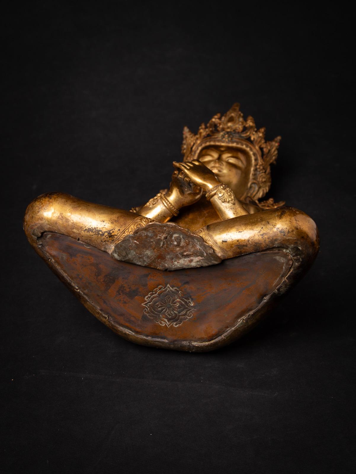 Statua di Buddha nepalese in bronzo del XX secolo - OriginalBuddhas in vendita 15