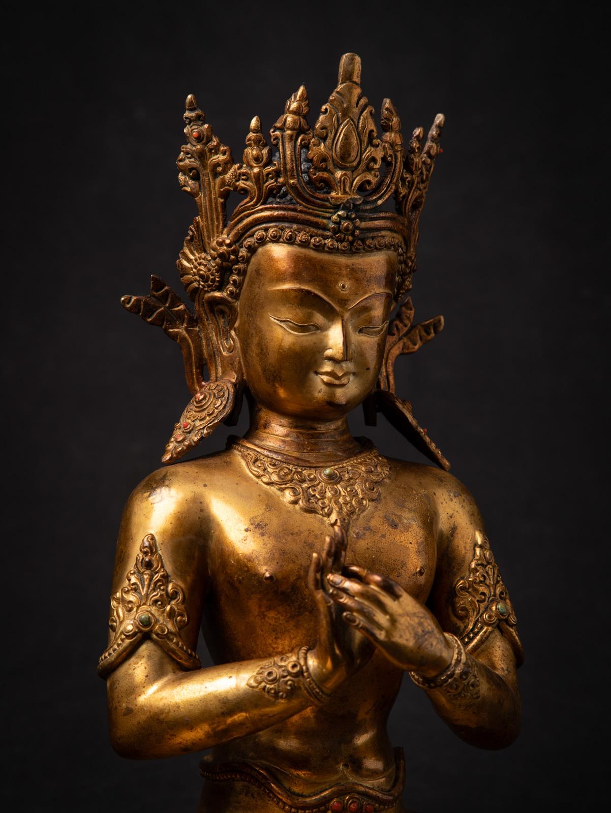 Statua di Buddha nepalese in bronzo del XX secolo - OriginalBuddhas in vendita 2
