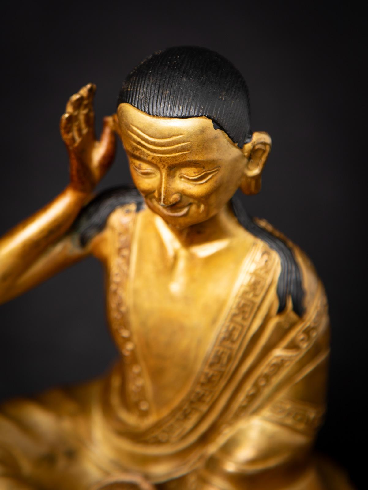 Bronze Milieu du 20e siècle Statue en bronze ancienne de Milarepa du Népal en vente
