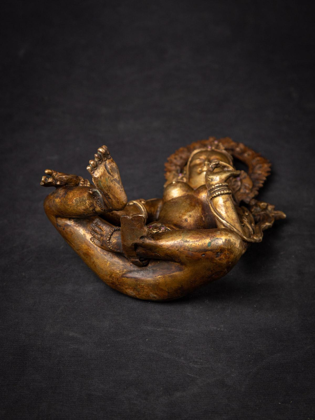 Statua di Tara nepalese in bronzo della metà del 20° secolo - Buddha originali in vendita 2