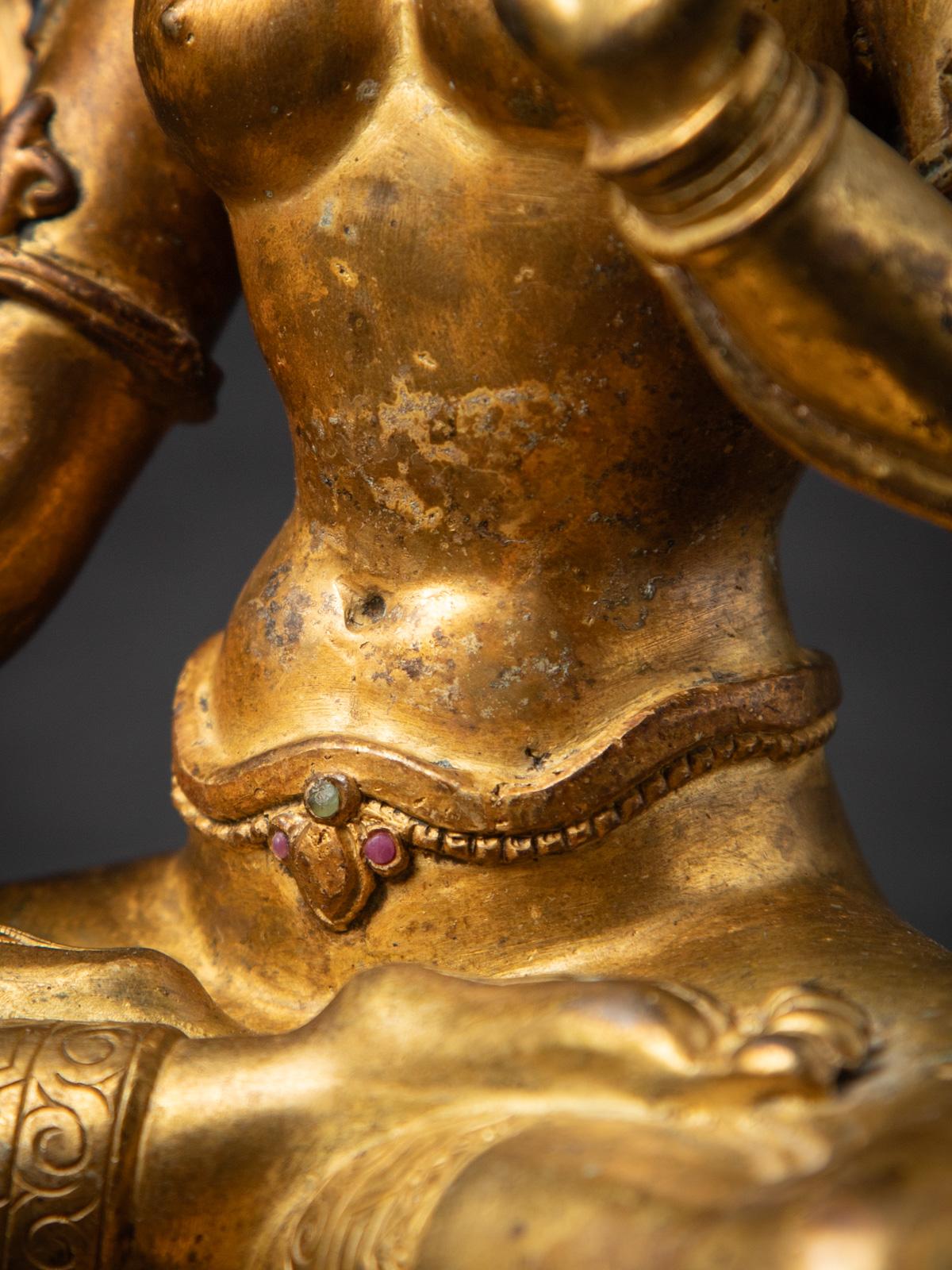 Old Bronze Nepali White Tara-Statue aus Nepal aus dem Mittleren 20. Jahrhundert 14