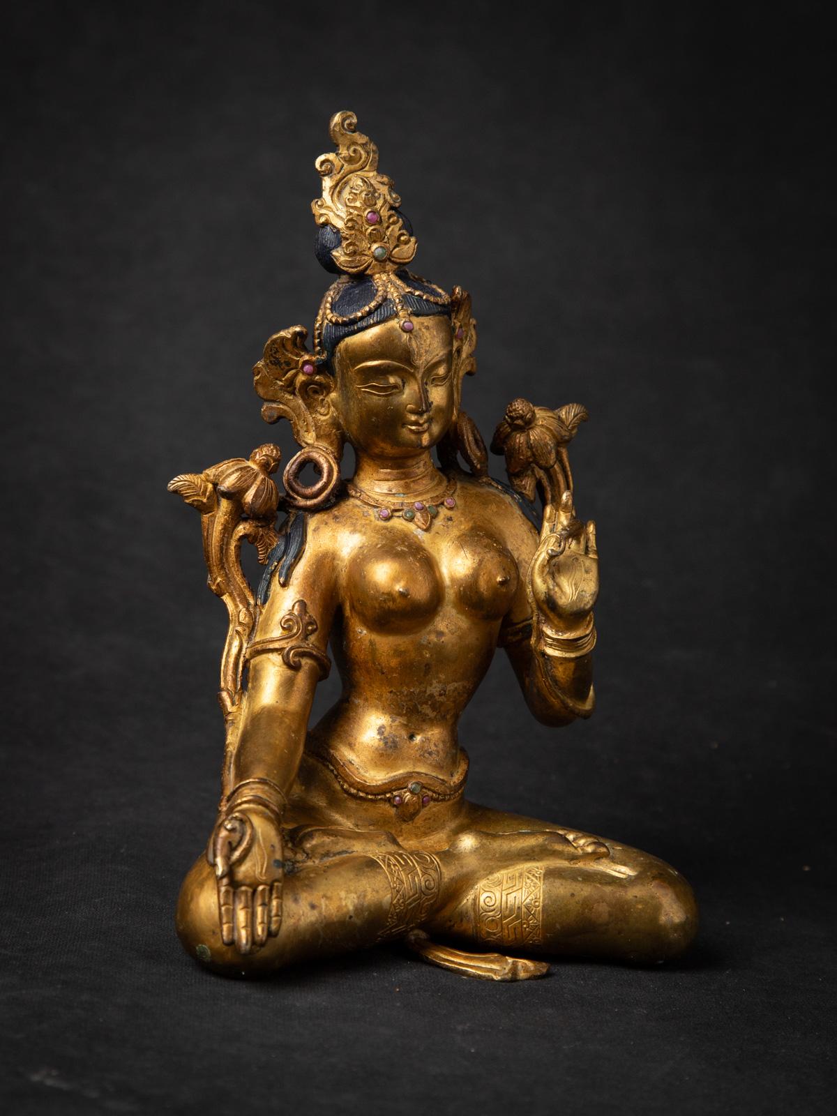 Old Bronze Nepali White Tara-Statue aus Nepal aus dem Mittleren 20. Jahrhundert 2