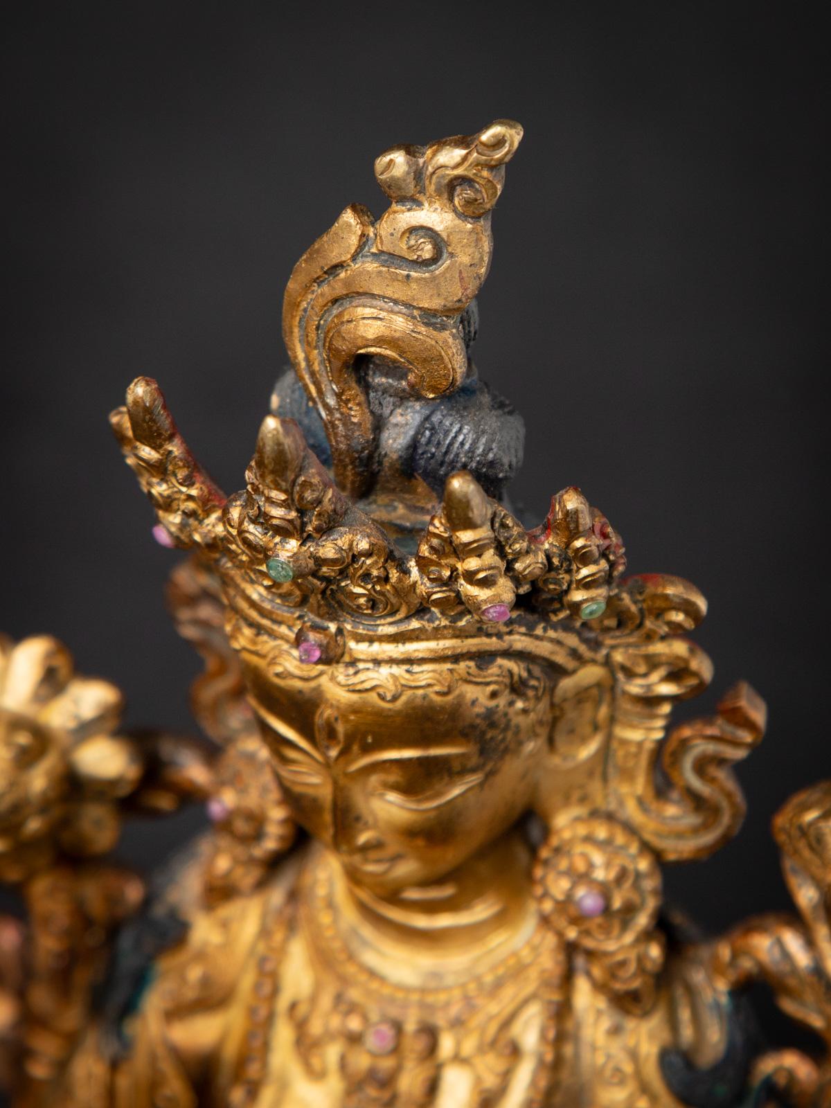 Middle 20th century Old bronze Nepali White Tara statue in Varada mudra For Sale 7