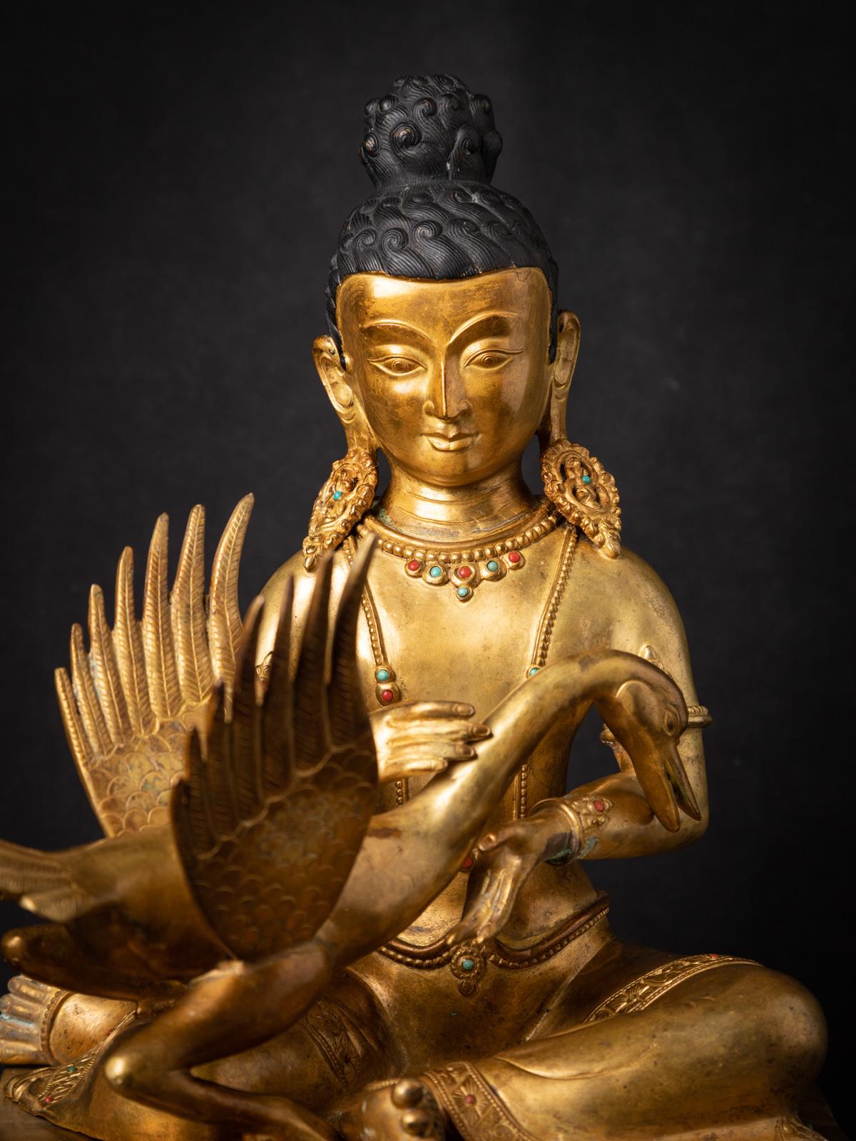 Old bronze Siddhartha statue with Goose
Material : bronze
38,3 cm high
29,4 cm wide and 24,2 cm deep
Fire gilded with 24 krt. gold
Middle 20th century
Inlayed with gem stones
High quality !
Weight: 7,7 kgs
Originating from Nepal
Nr: 3701-5
