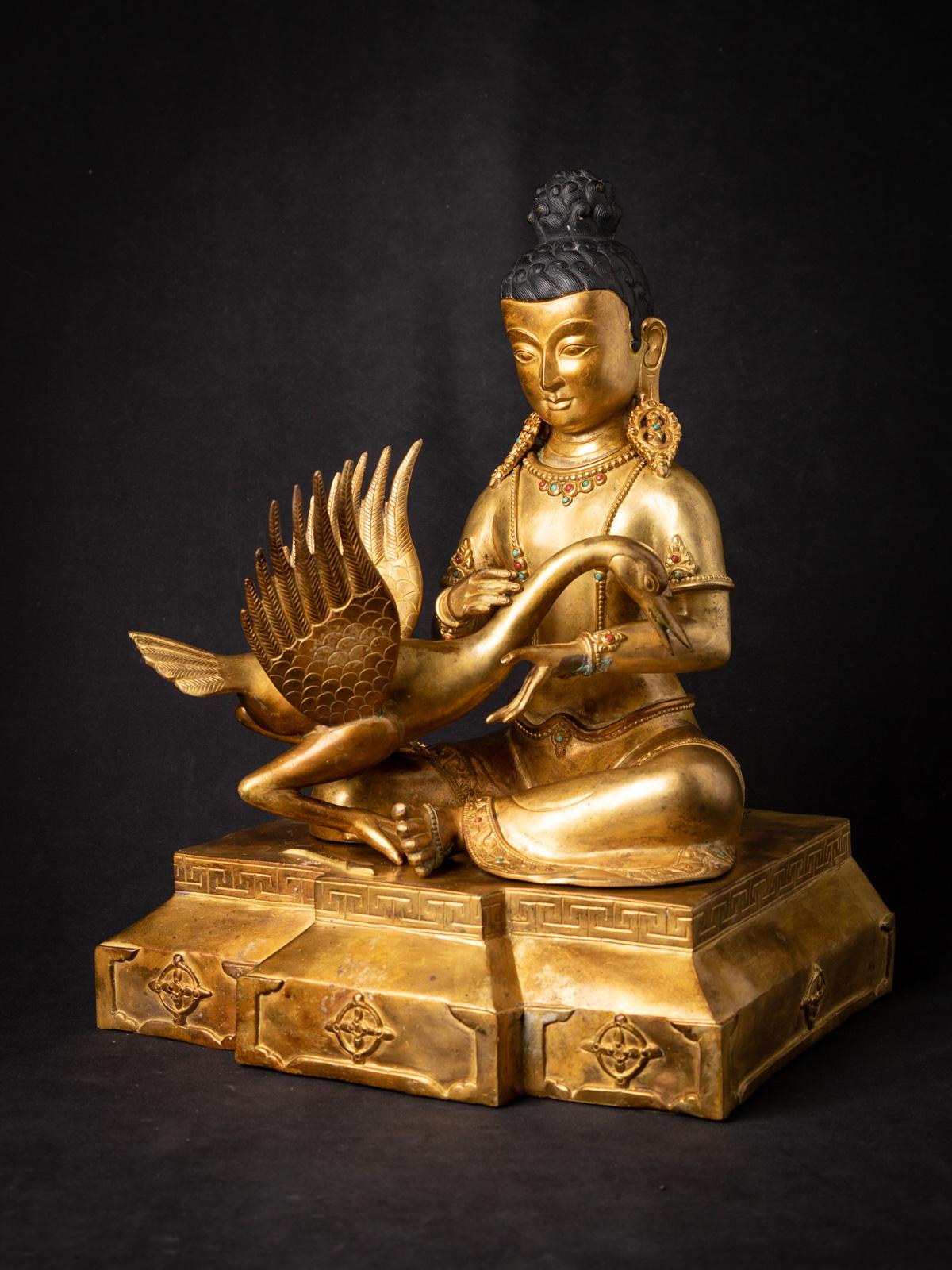 Middle 20th century Old bronze Siddhartha statue with Goose from Nepal In Good Condition In DEVENTER, NL