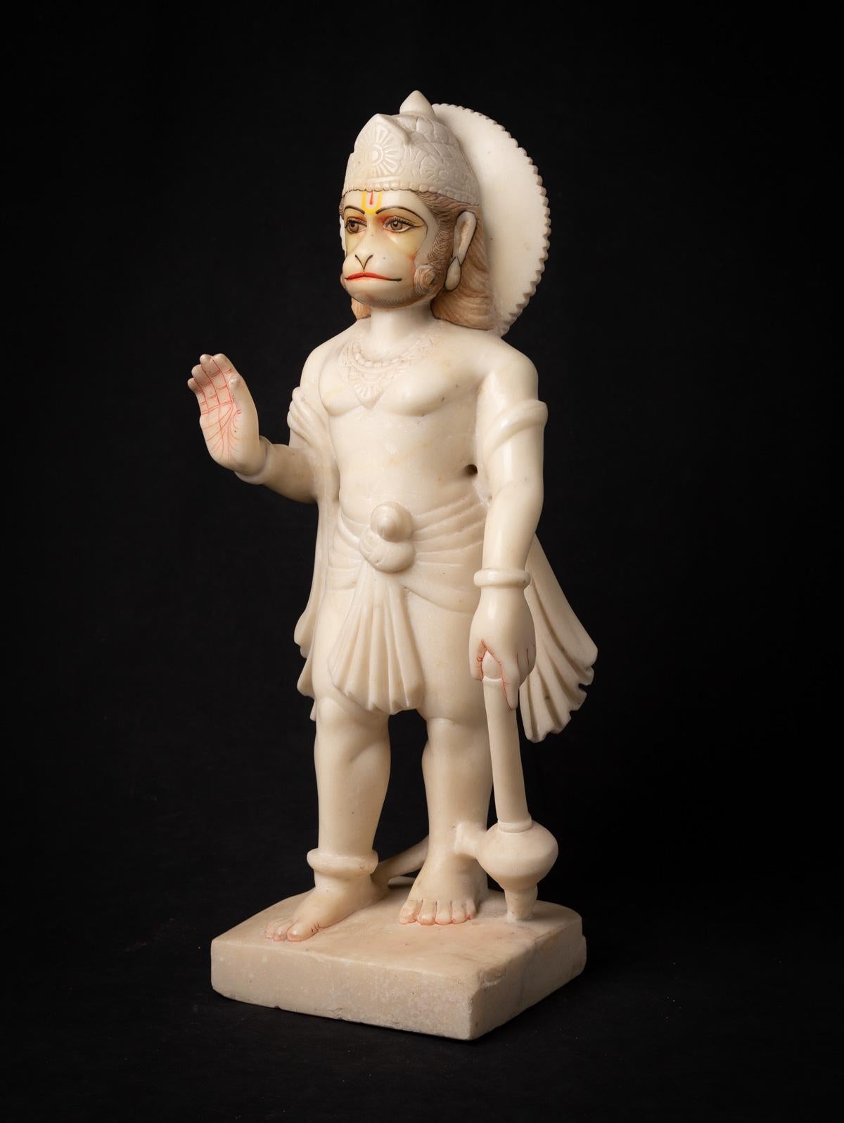 20ième siècle Statue d'Hanuman en marbre de l'Inde ancienne du milieu du 20e siècle - Bouddhas originaux en vente