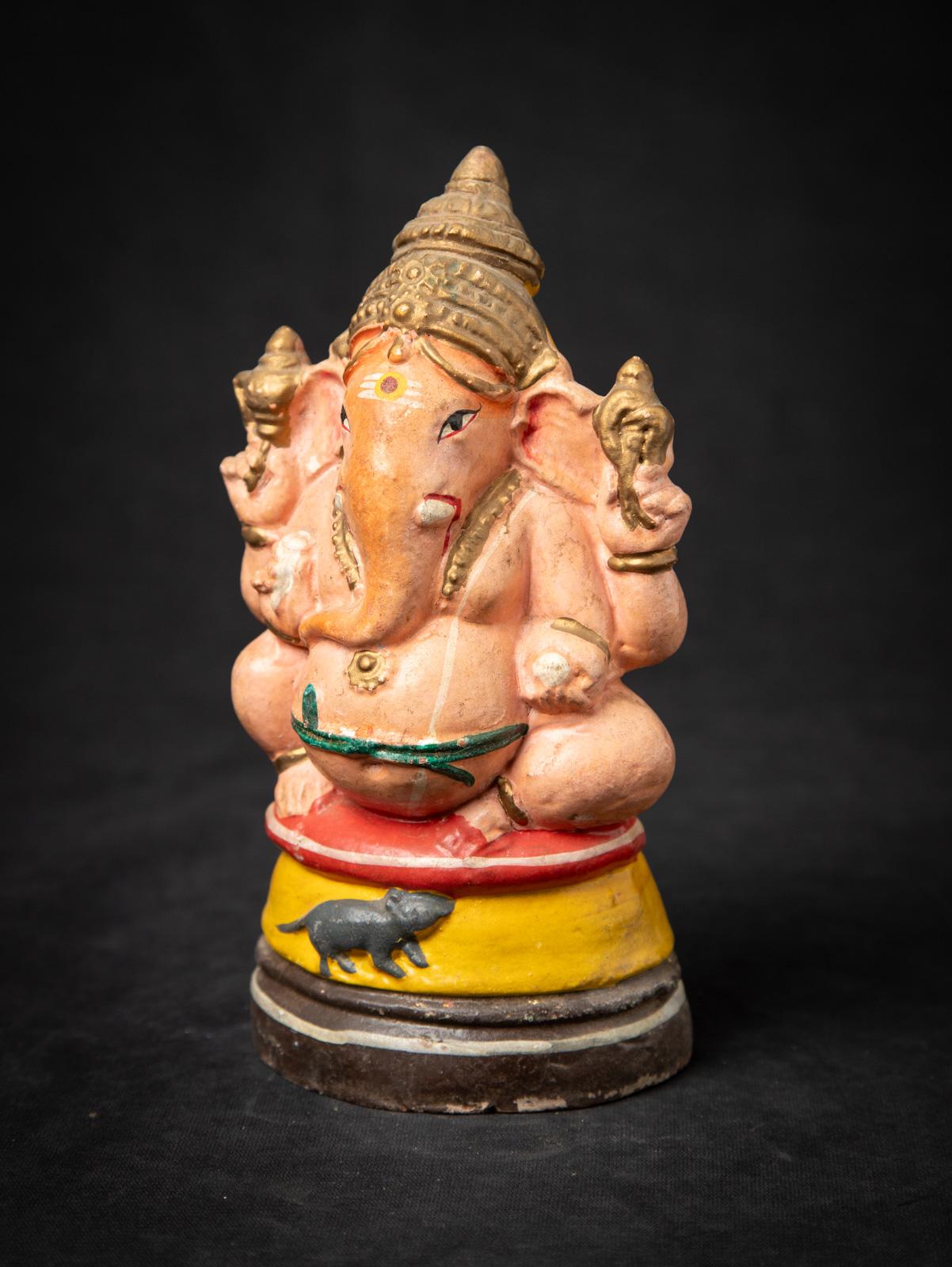 Poteries Milieu du 20e siècle Statue de Ganesha en poterie ancienne de l'Inde en vente