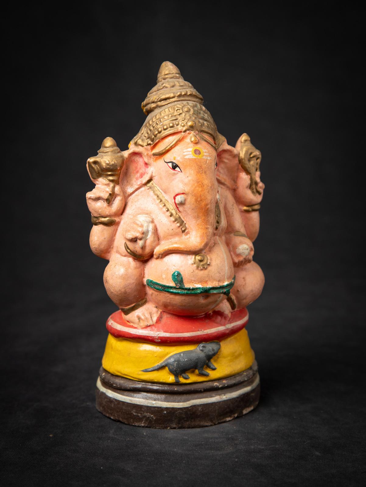 Milieu du 20e siècle Statue de Ganesha en poterie ancienne de l'Inde en vente 1