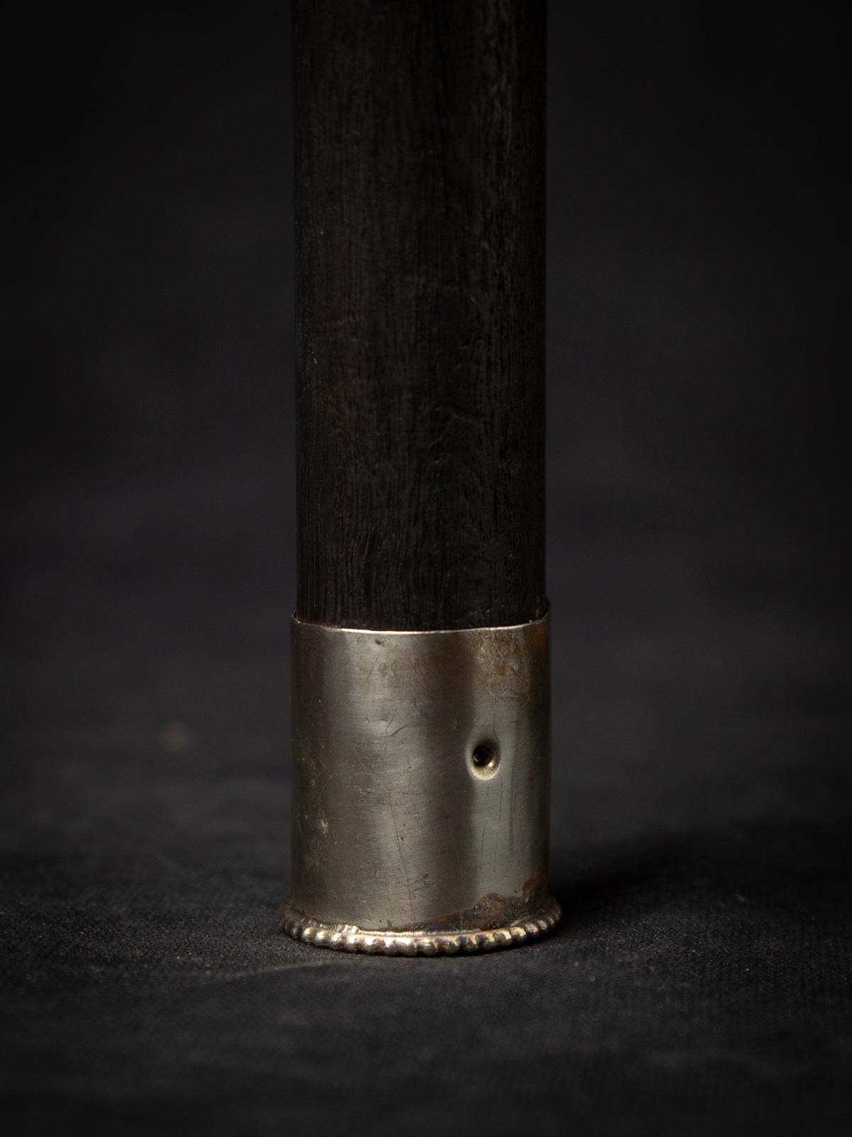 Rouleau de prière tibétain ancien du milieu du 20e siècle, tibétain du Tibet en vente 2