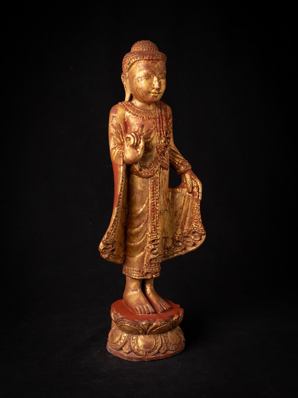 Milieu du 20e siècle Ancienne statue de Bouddha en bois de Birmanie en vente 1