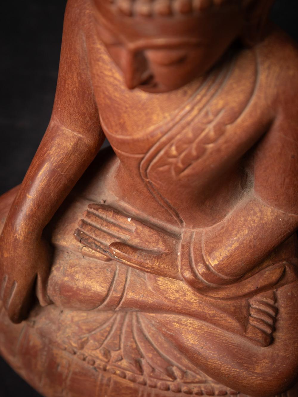 Antiker burmesischer Mandalay-Buddha aus Holz des mittleren 20. Jahrhunderts in Bhumisparsha Mudra 15