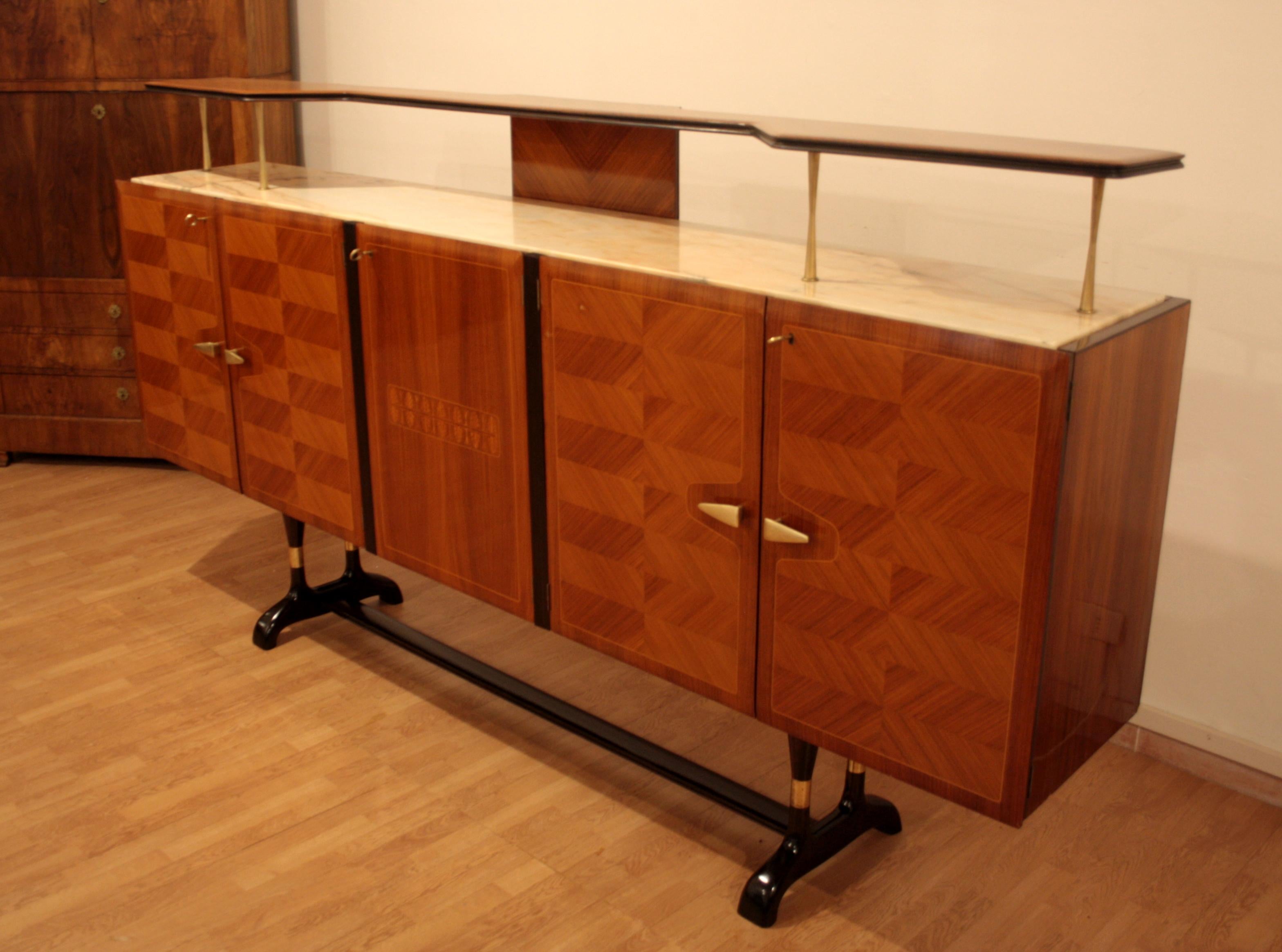 Middle 20th Century Sideboard by Vittorio Dassi for Cecchini Mid-Century Modern For Sale 13