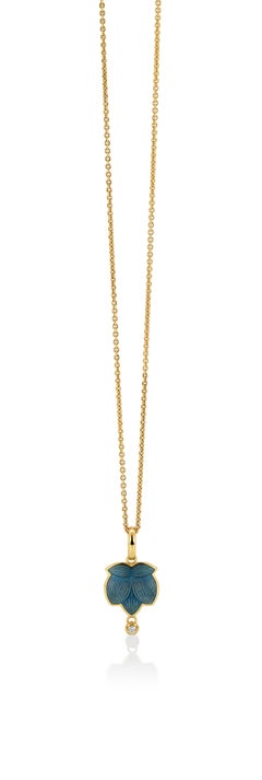 Leave Shaped Pendant 18k Yellow Gold Middle Blue Enamel 1 Diamond 0.05 ct G VS