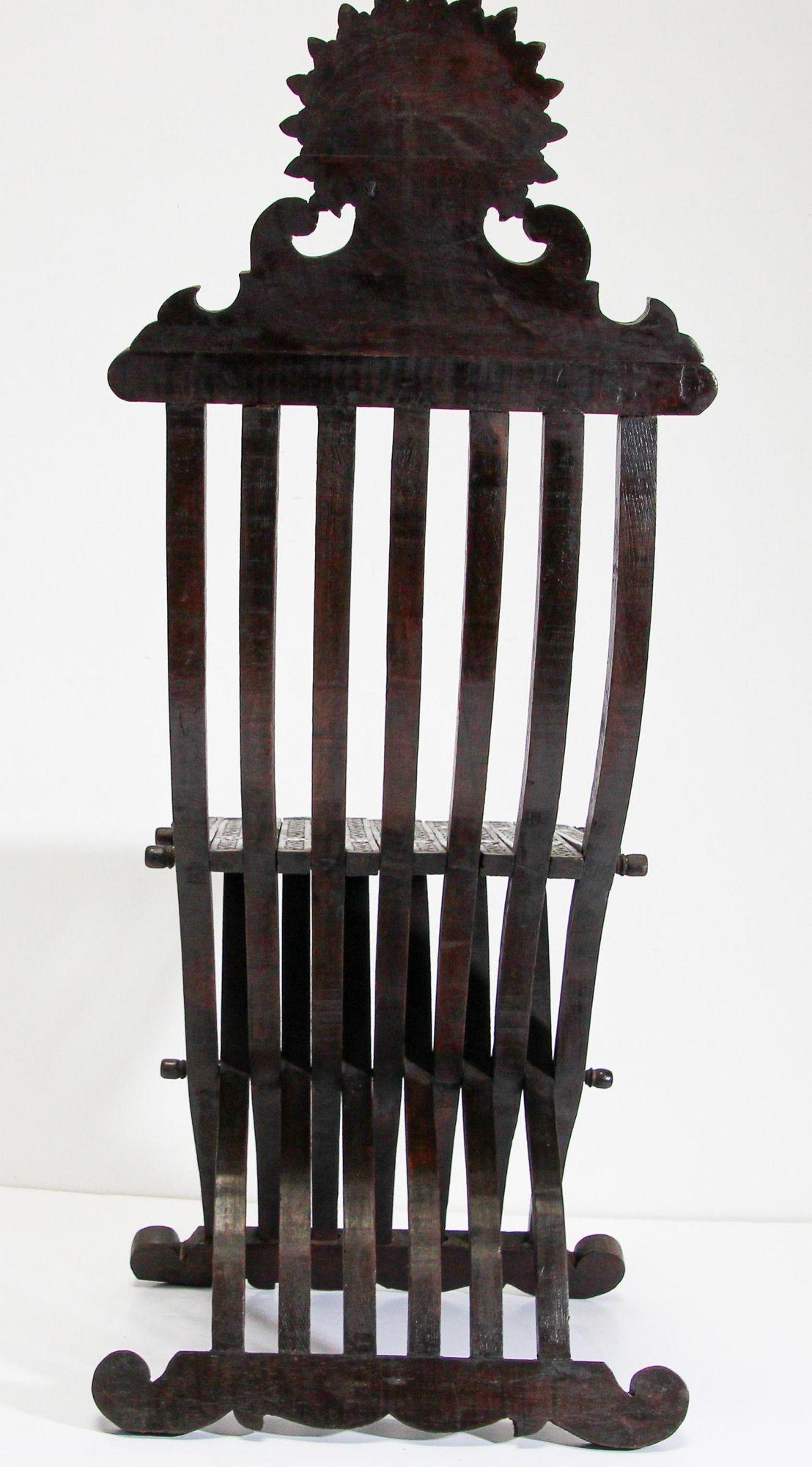 Wood Middle Eastern 19th Century Inlaid Moorish Folding Chair For Sale