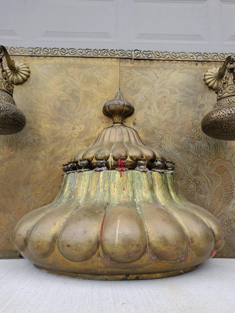 Other Middle-Eastern Brass & Bronze Temple Shrine Architectural Element Lamp For Sale
