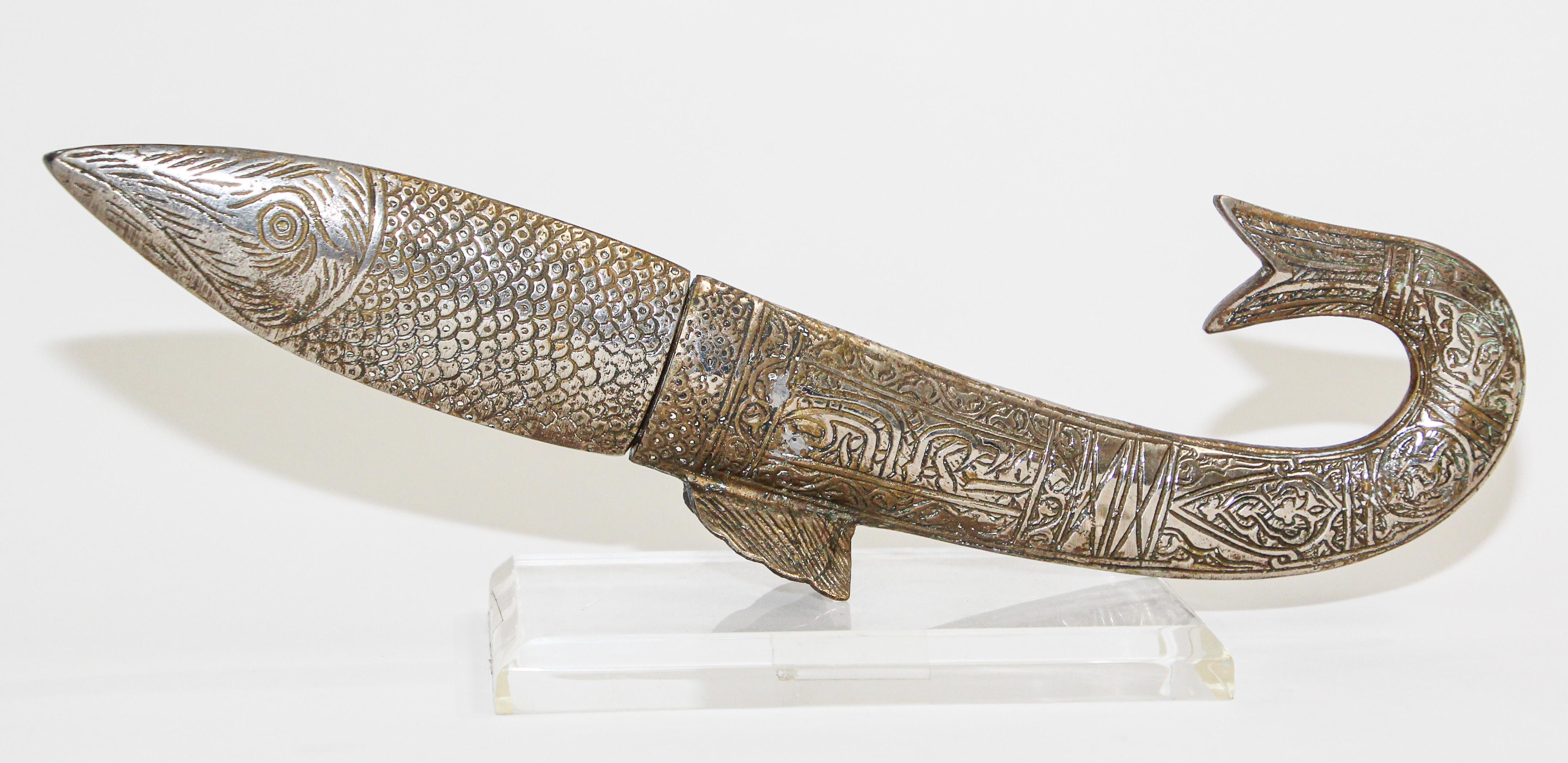 dagger fish