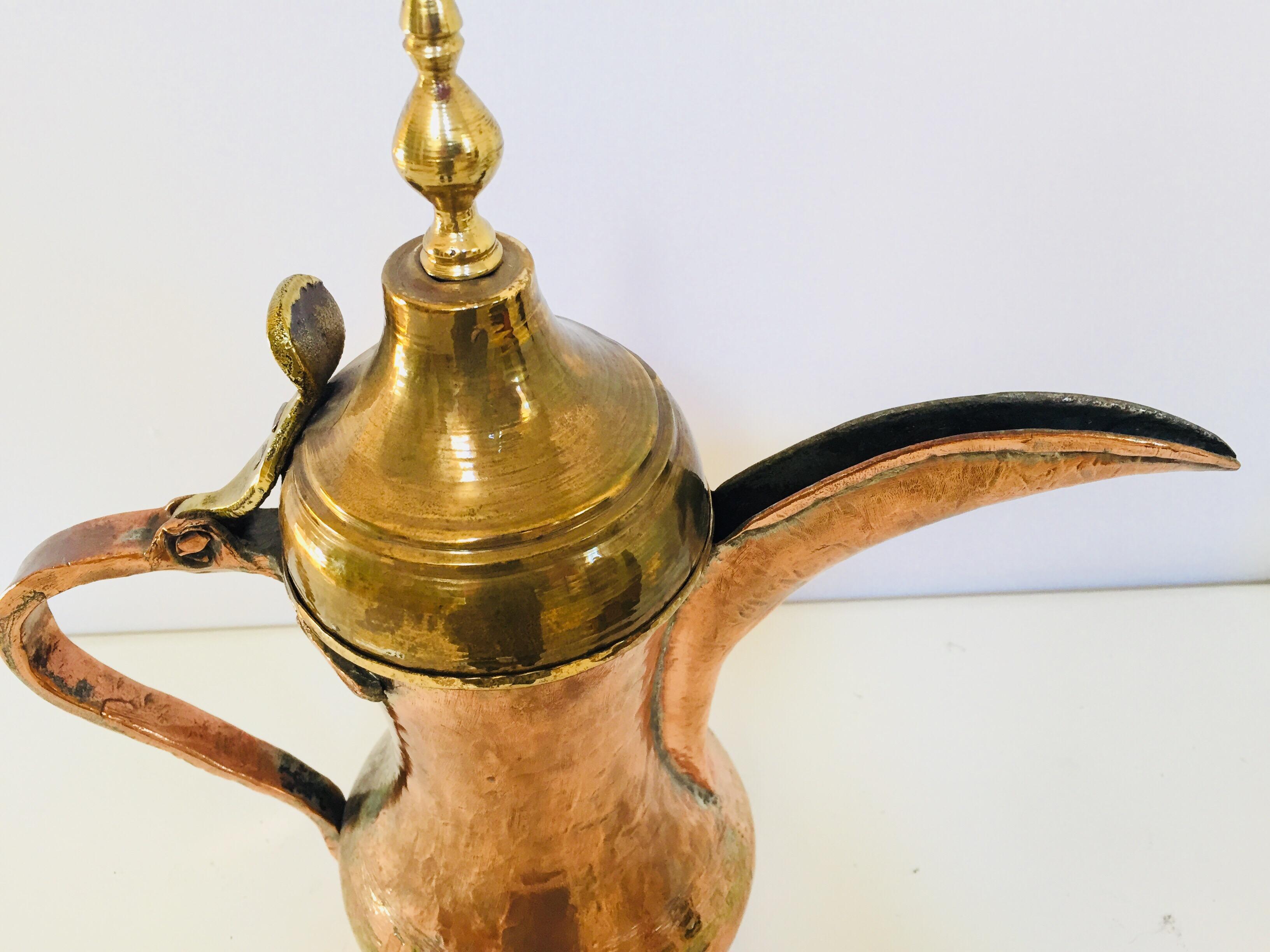 Middle Eastern Arabic Copper Coffee Pot Dallah  For Sale 4
