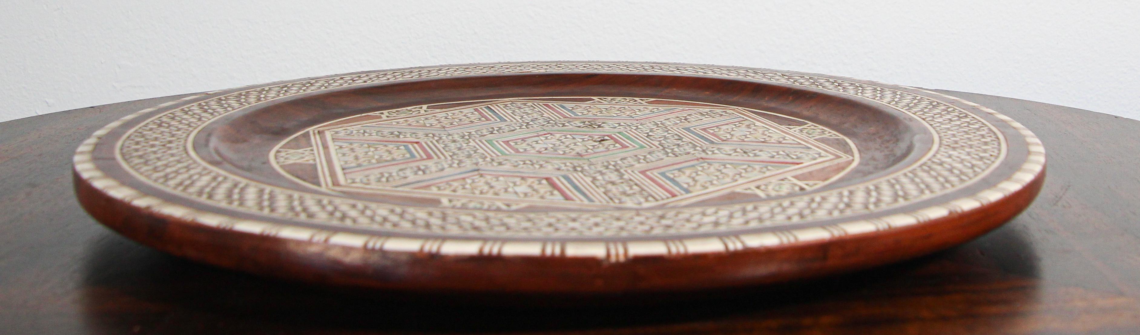 Middle Eastern Egyptian Inlaid Marquetry Decorative Platter For Sale 4