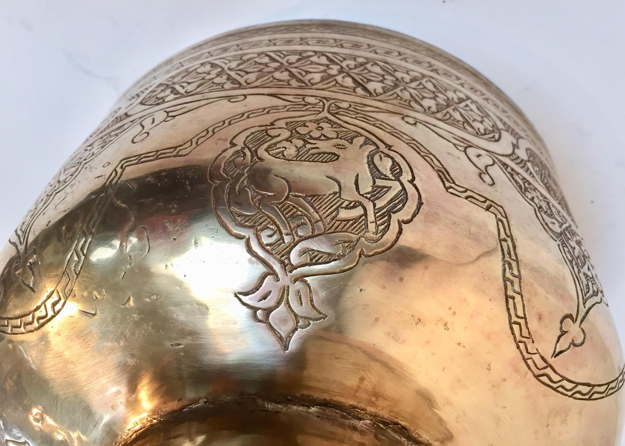 Middle Eastern Hand-Etched Islamic Footed Brass Bowl For Sale 1