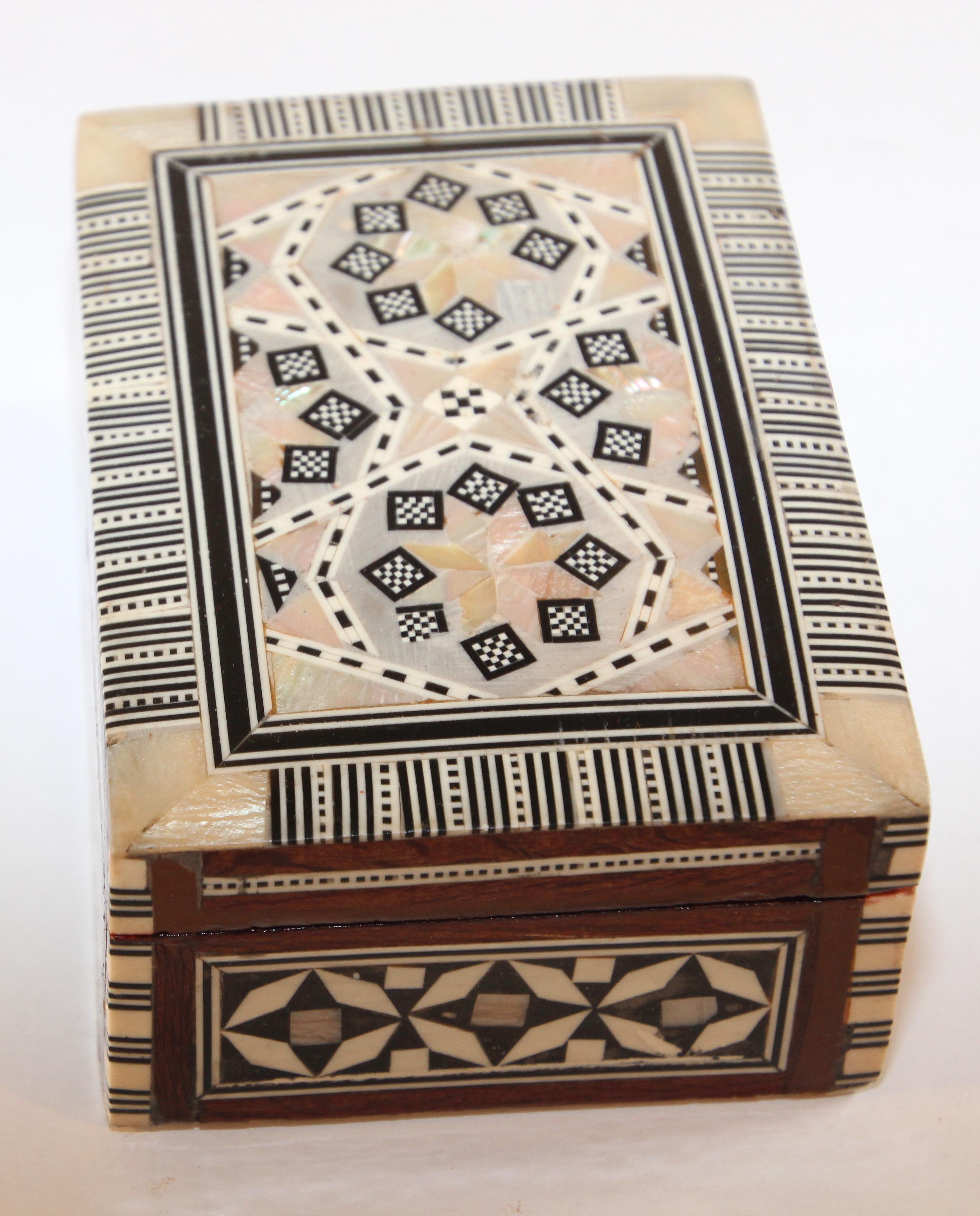 Fruitwood Middle Eastern Handcrafted Box Inlaid Marquetry