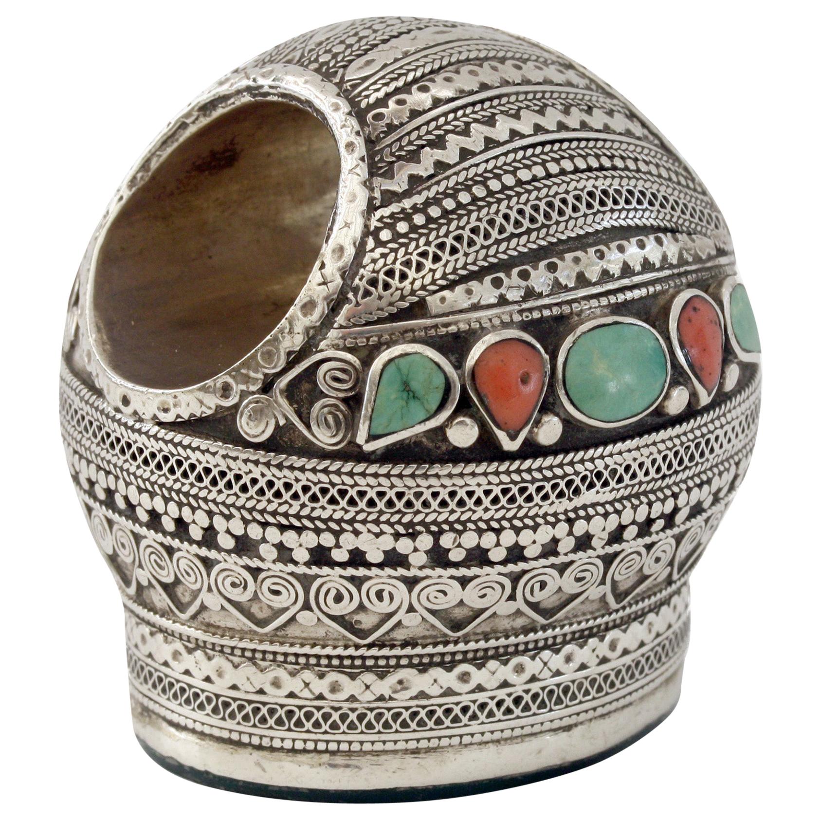 Middle Eastern Large Antique Silver Gem Set Intaglio Seal Ring For Sale