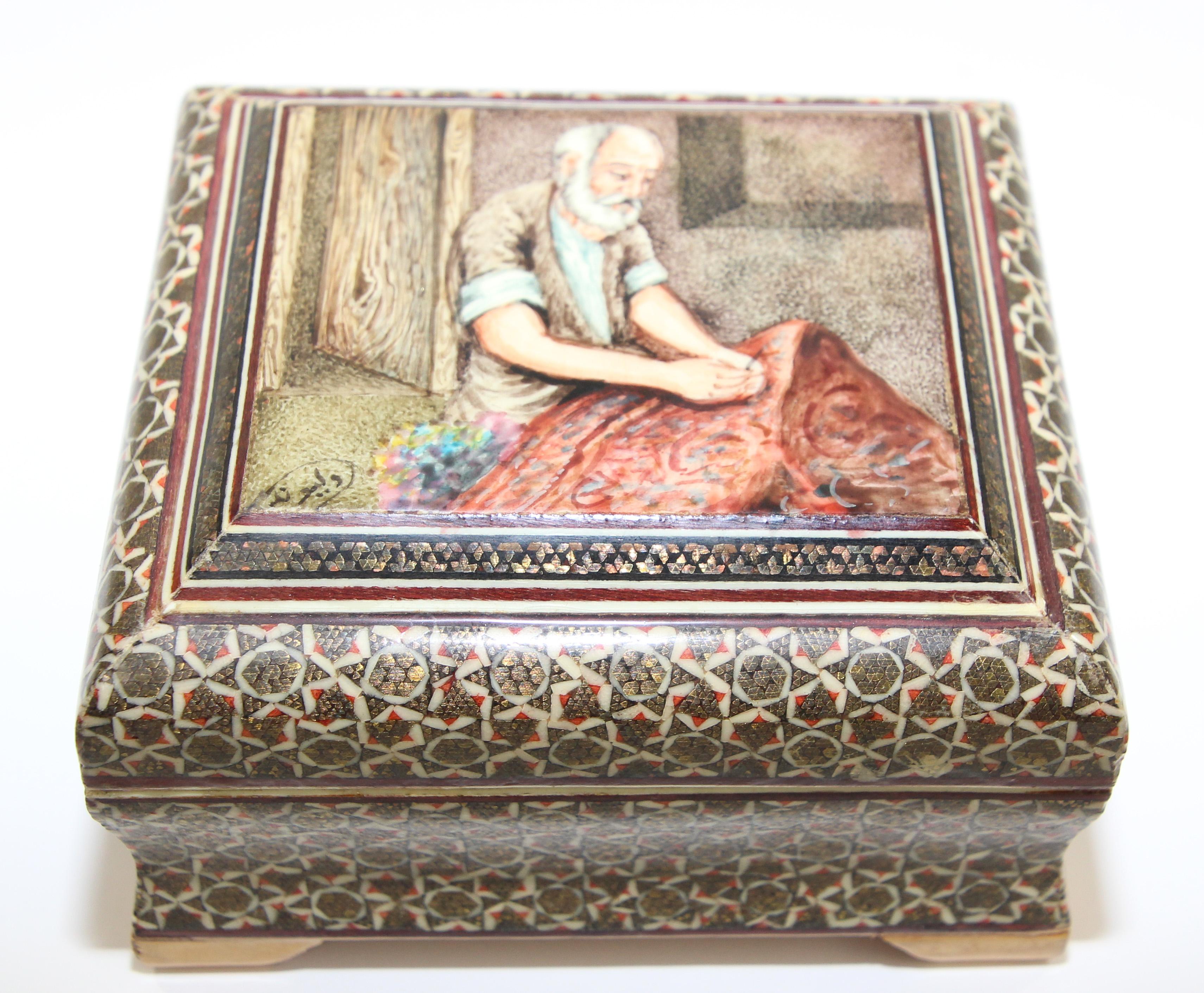 Middle Eastern Micro Mosaic Handcrafted Box For Sale 5