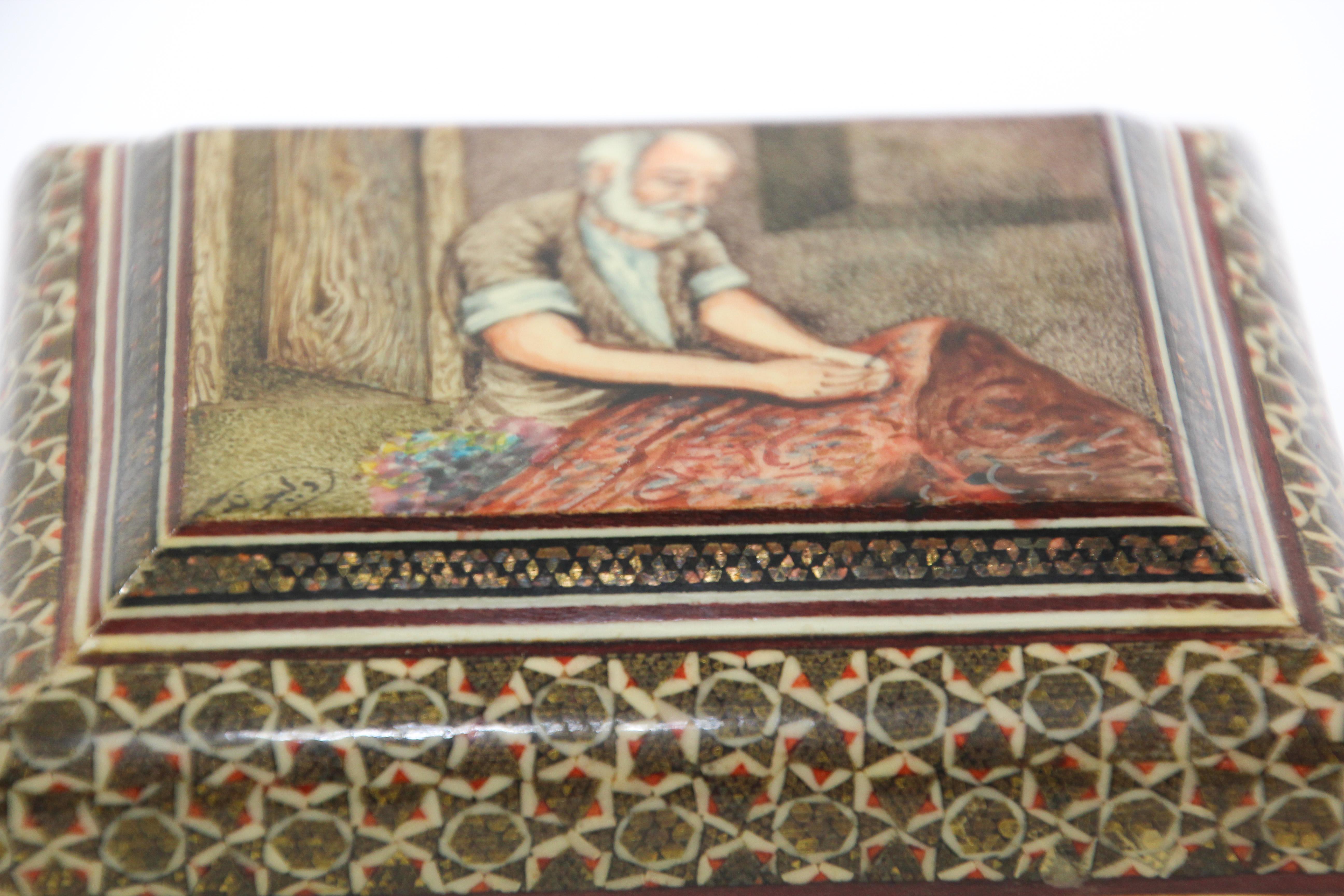 Handgefertigte Mikro-Mosaik-Kasten aus dem Nahen Osten Mikro Mosaik (Maurisch) im Angebot