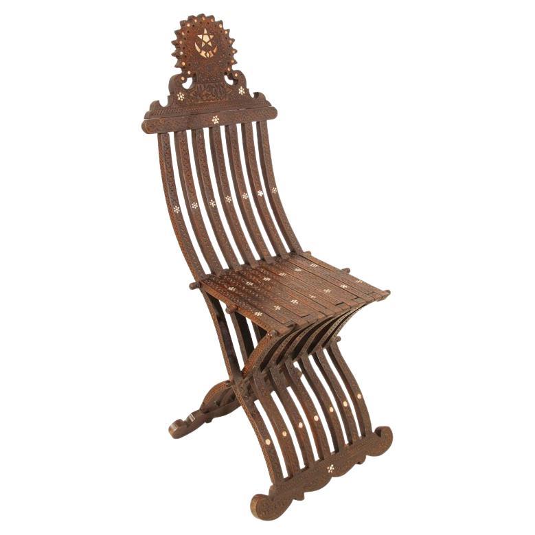 Marokkanischer klappbarer Sessel aus dem Nahen Osten des 19. Jahrhunderts