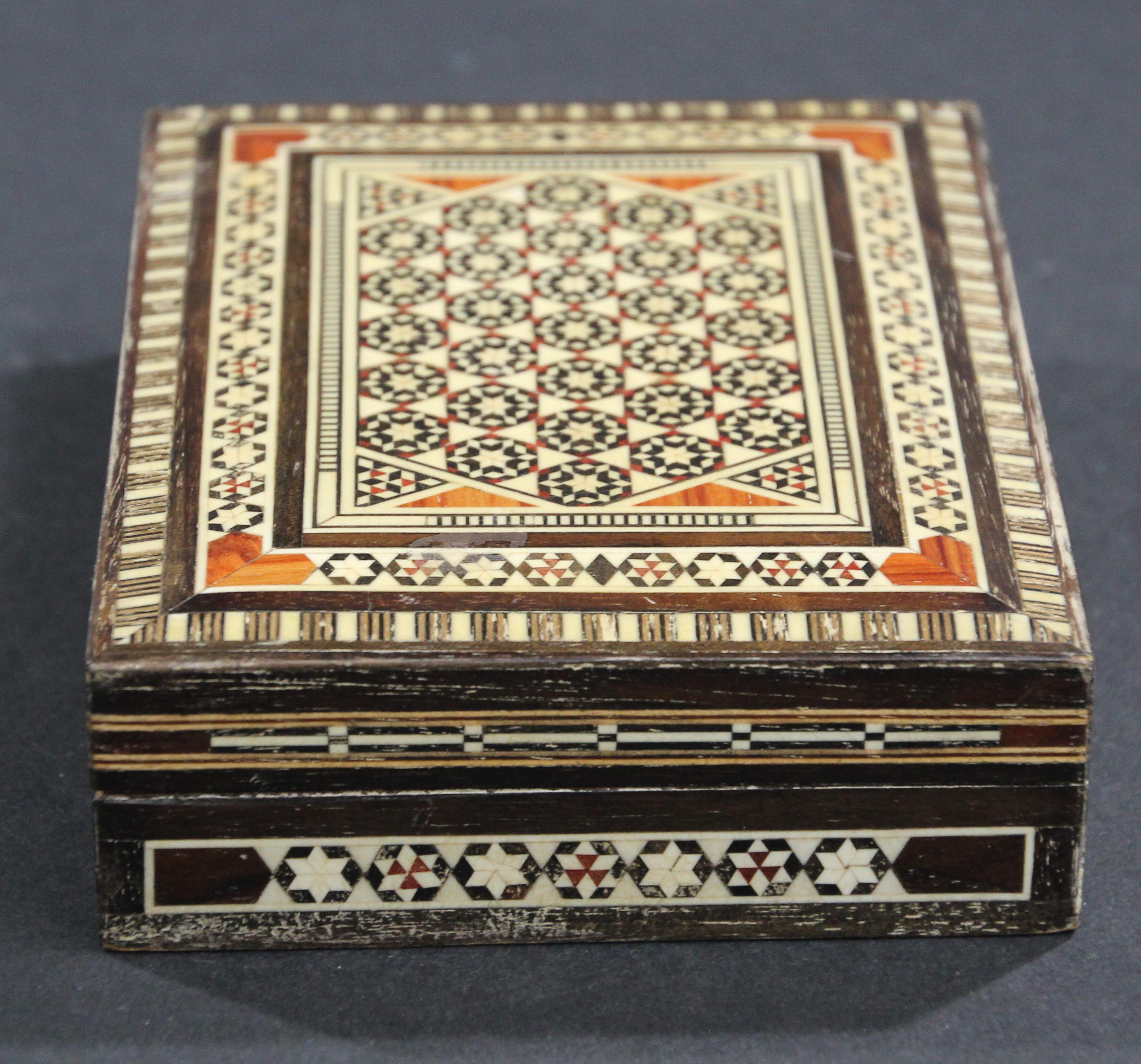 Inlay Middle Eastern Moorish Handcrafted Mosaic Decorative Trinket Box For Sale