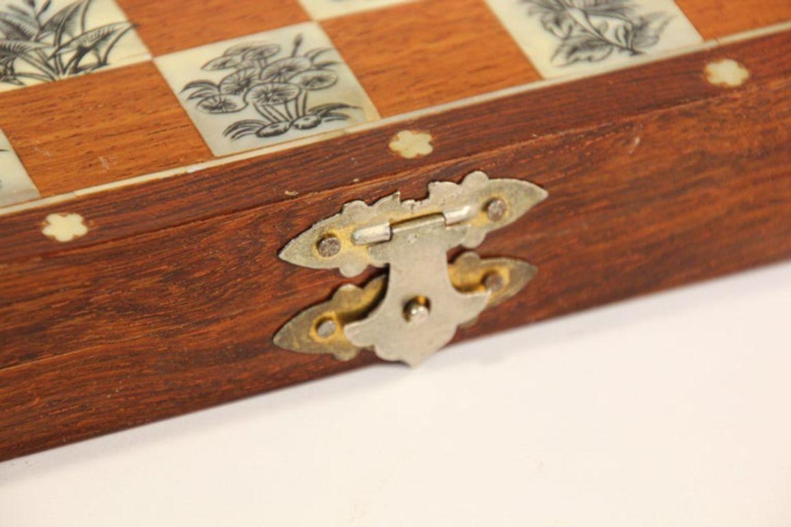 Middle Eastern Moorish Inlaid Chess Board Box For Sale 3